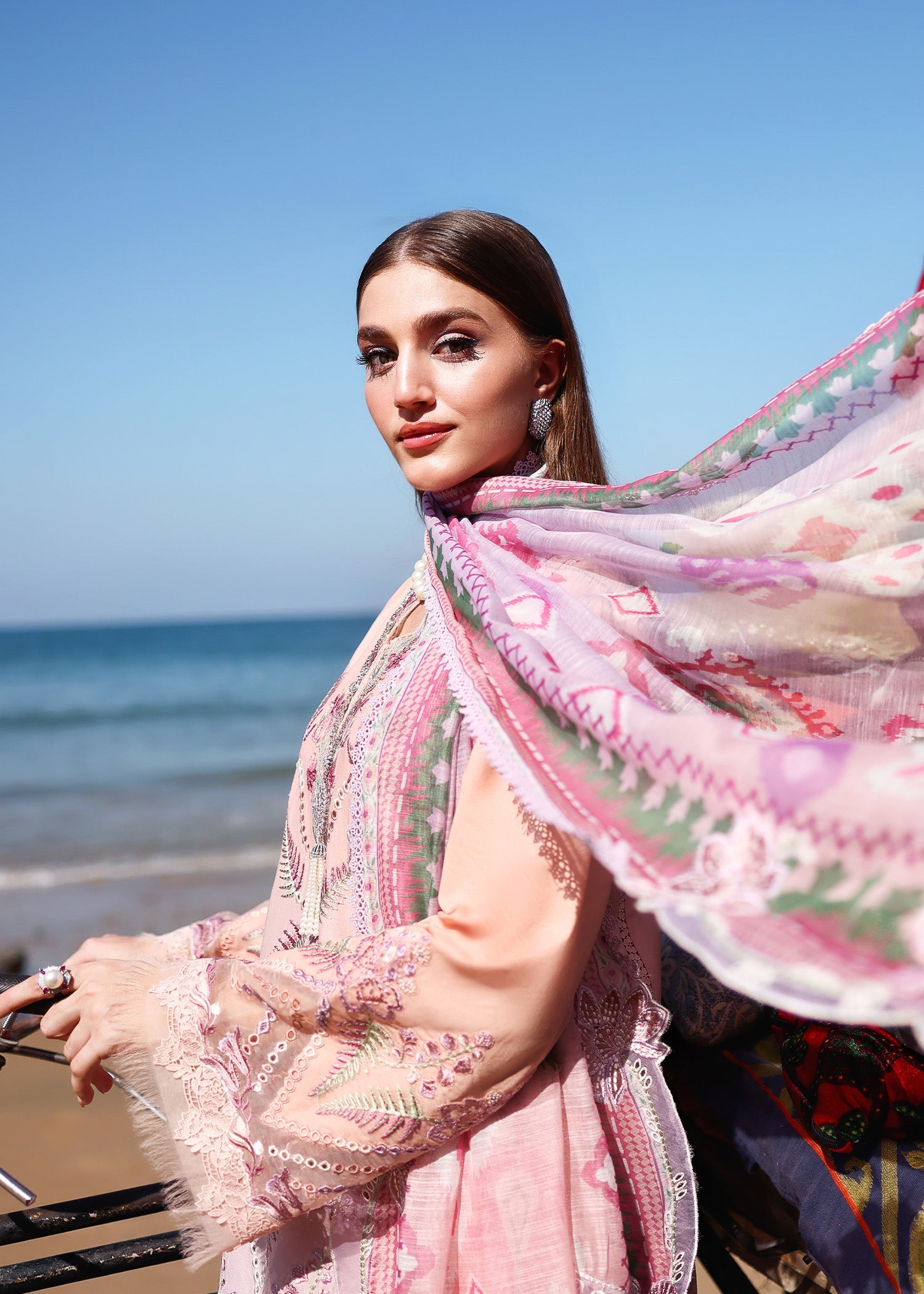 Breeze Festive Luxury Lawn – TALI 3-A
