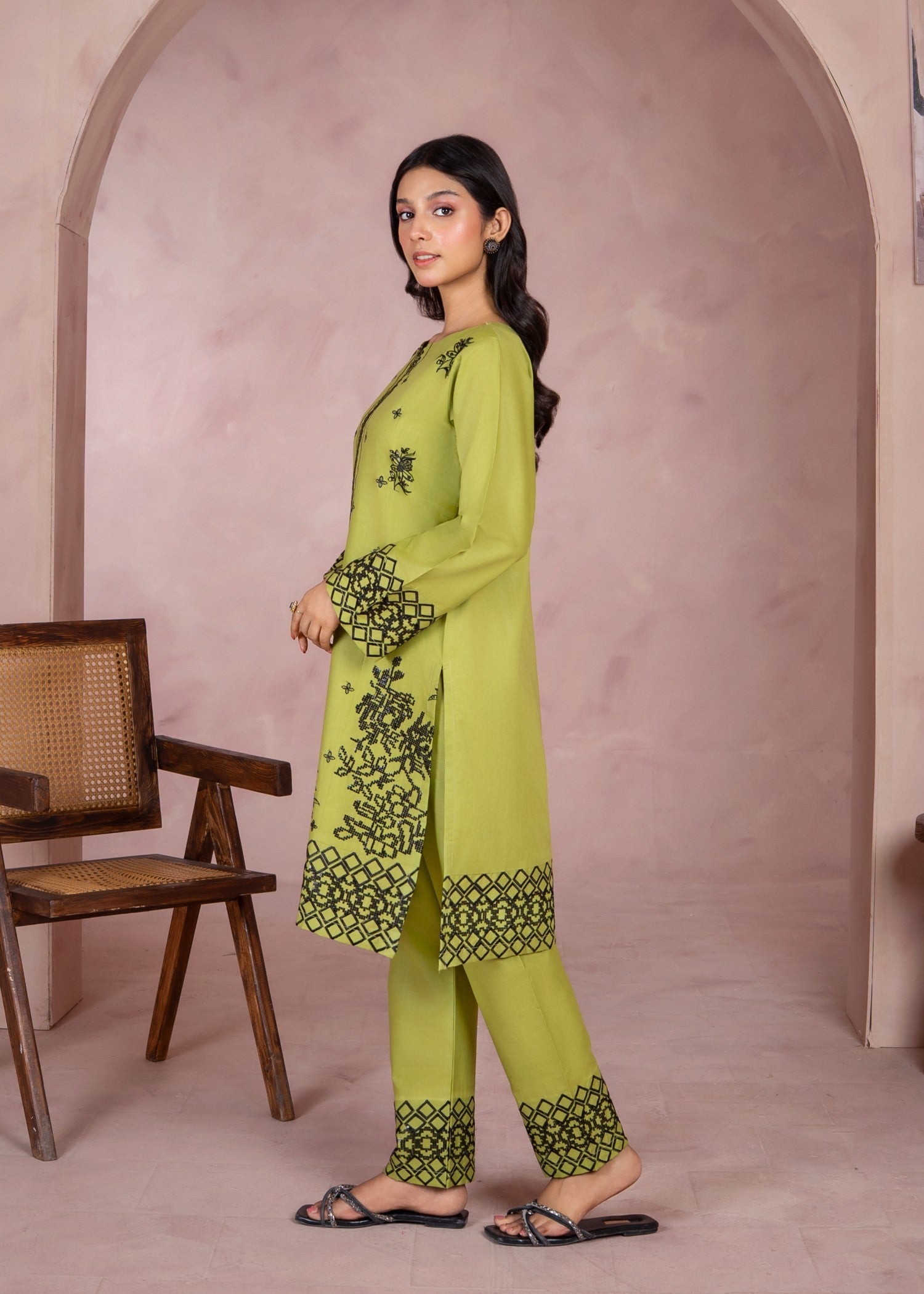 lawn cotton Kurta Set in Yellow green