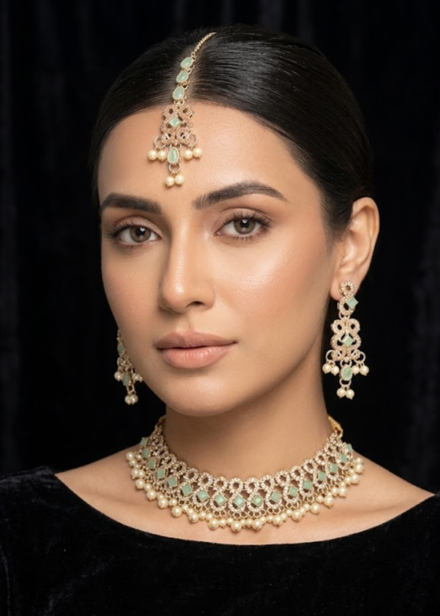 Jewelry Set in White, mint green, gold Color by - Trendy Women Jewelry Set SXJ5021