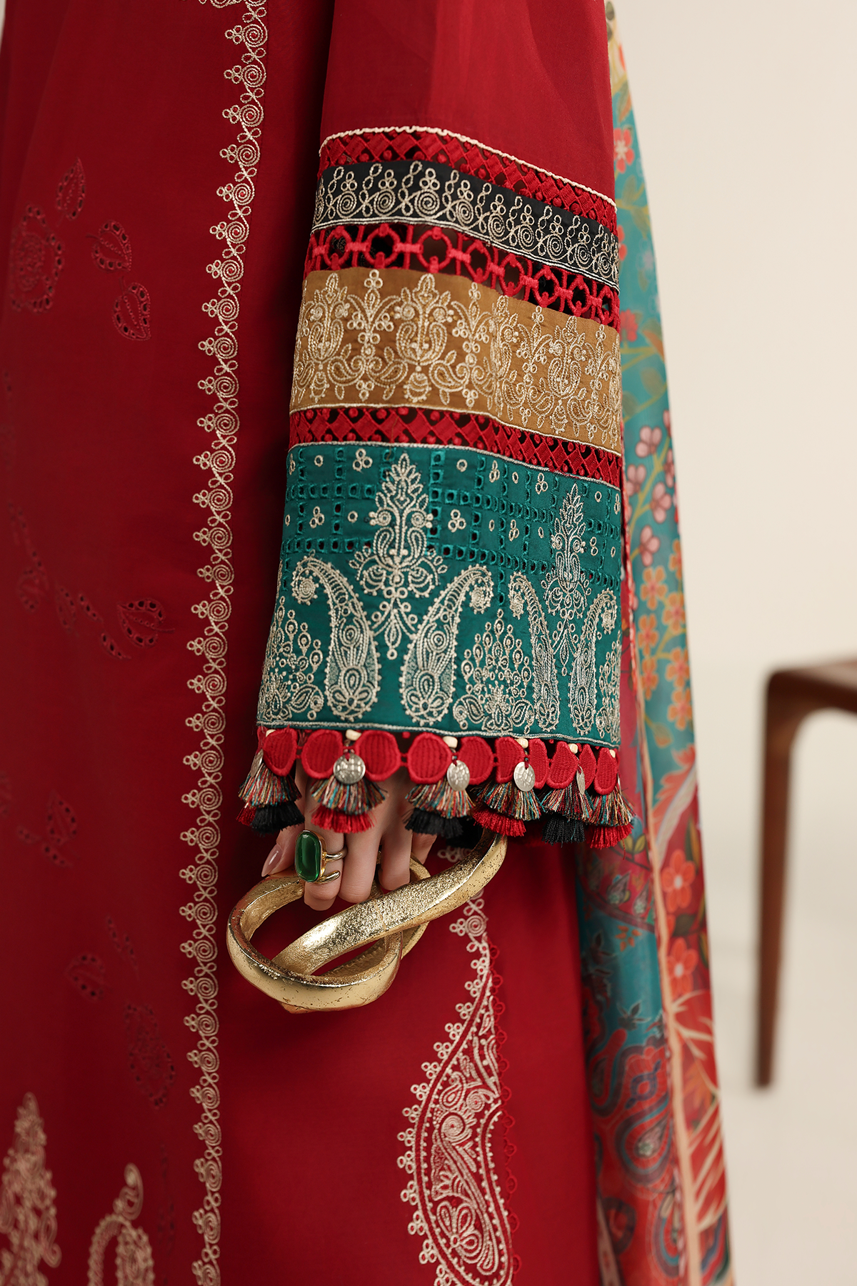 Iris Luxury Festive Lawn – IL26-D08