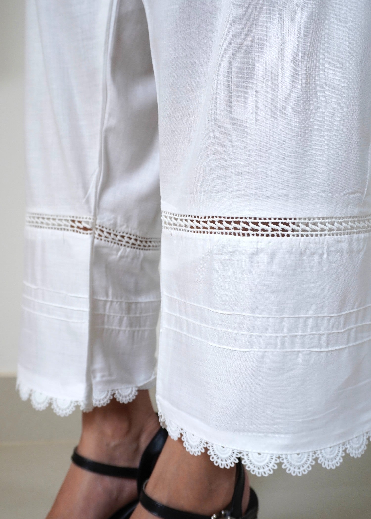 cotton Trousers in Eggshell