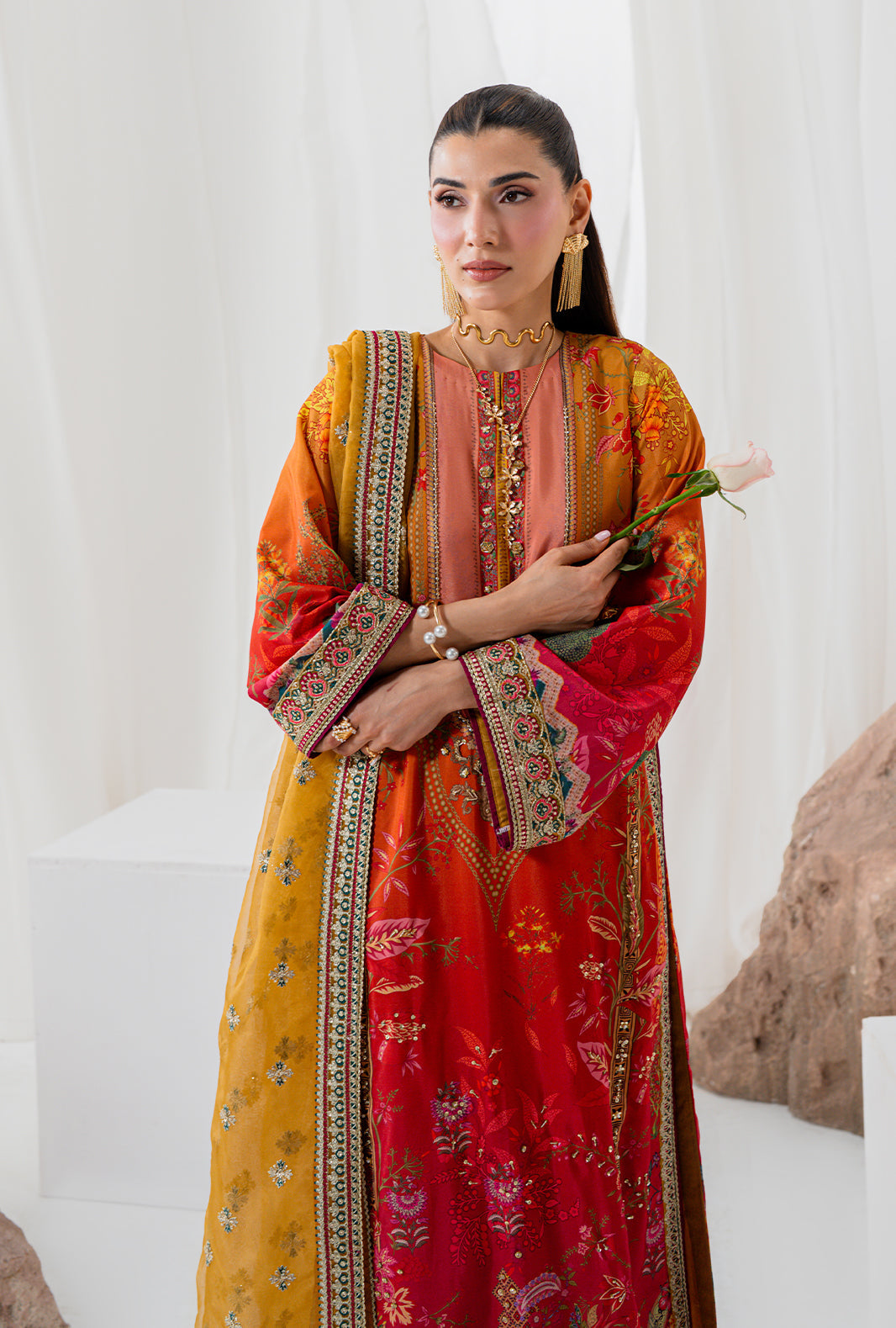 Luxe Silk Formals – Nova