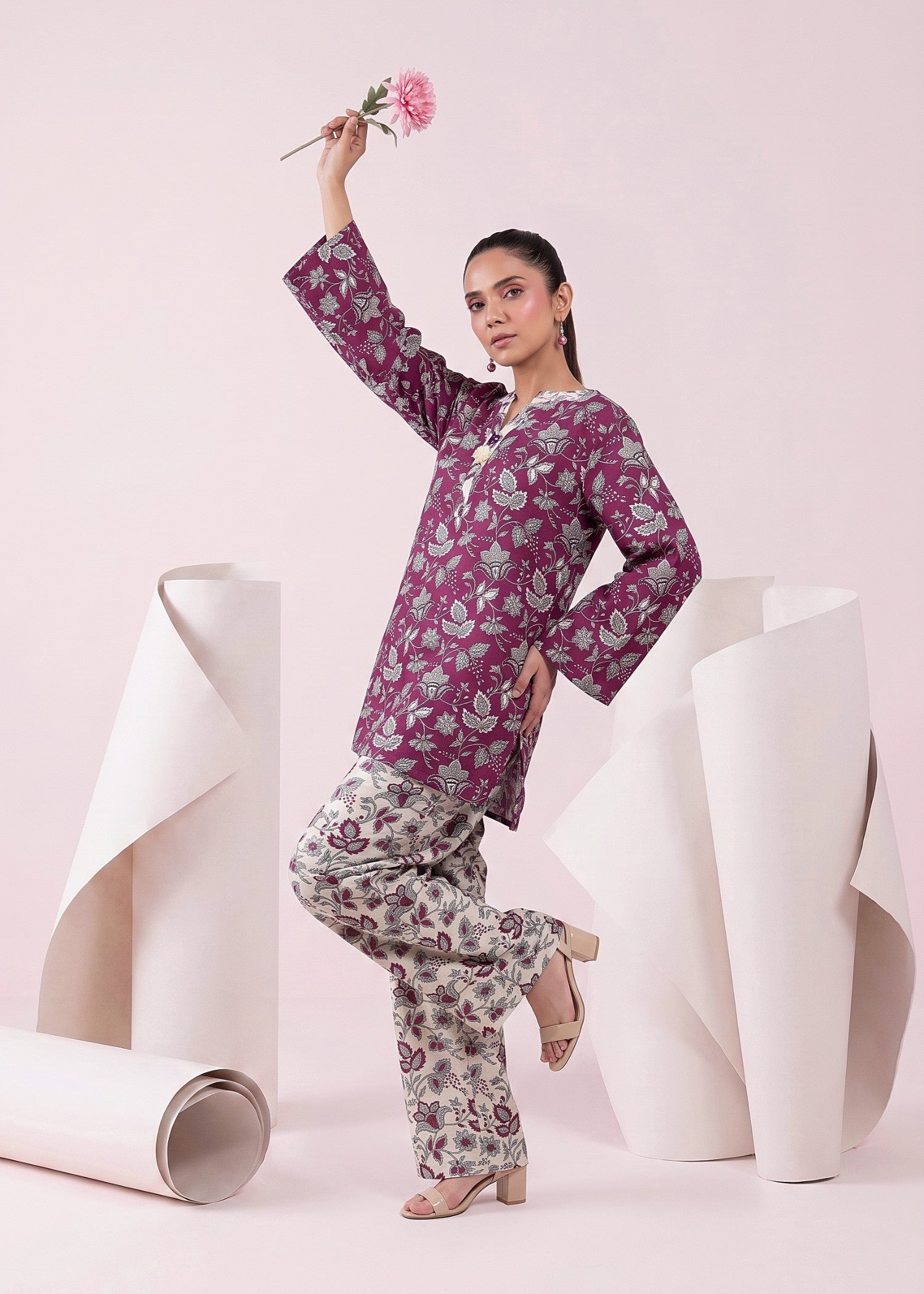 raw silk Kurta Set in Blush red