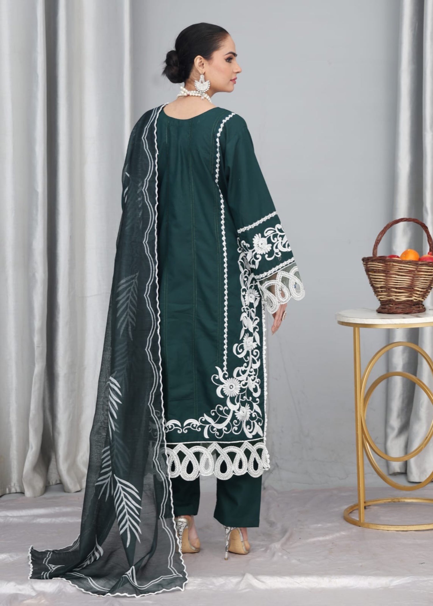 cotton krandi Kurta Set in Bottle green