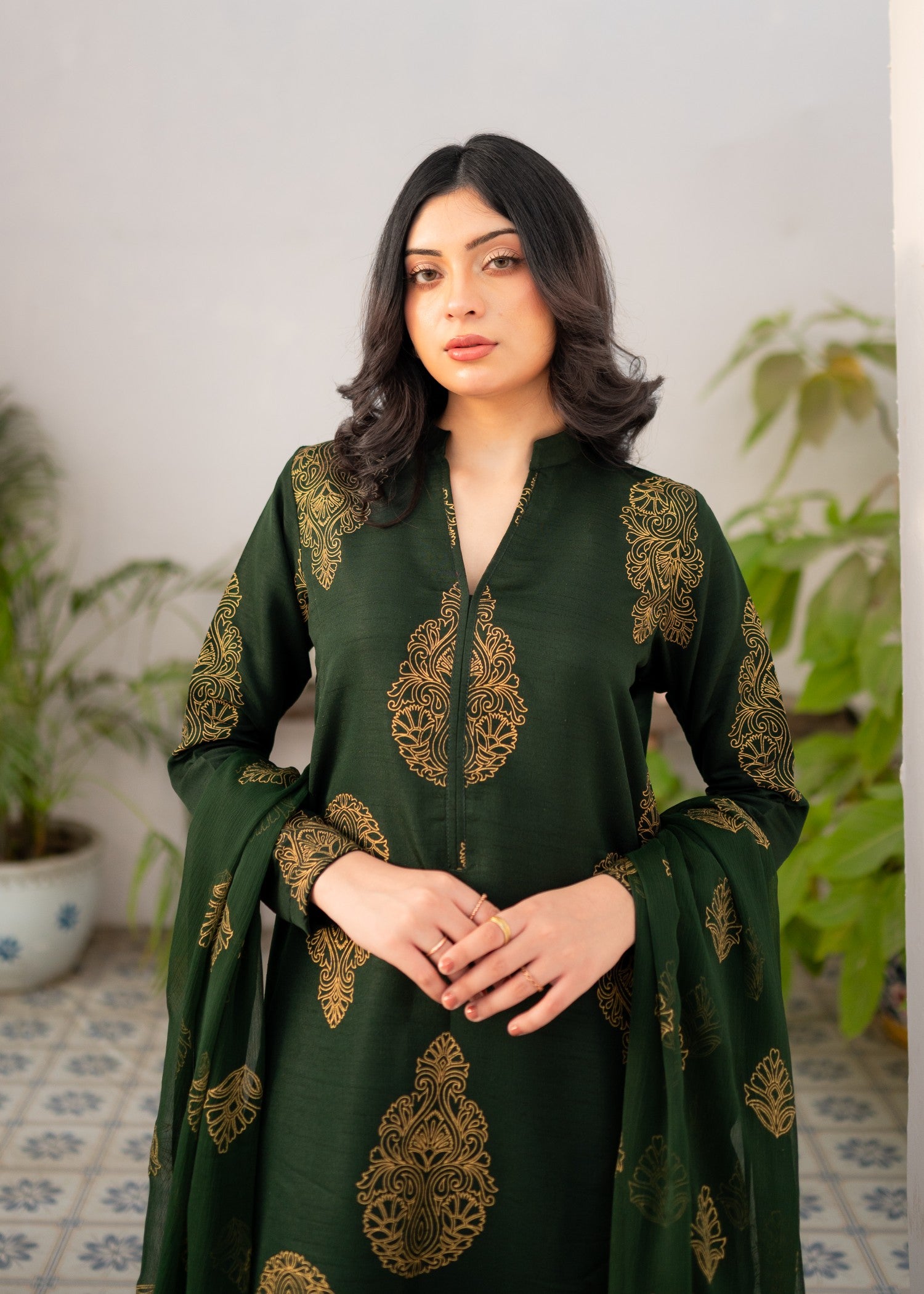 indian raw silk Kurta Set in Bottle green