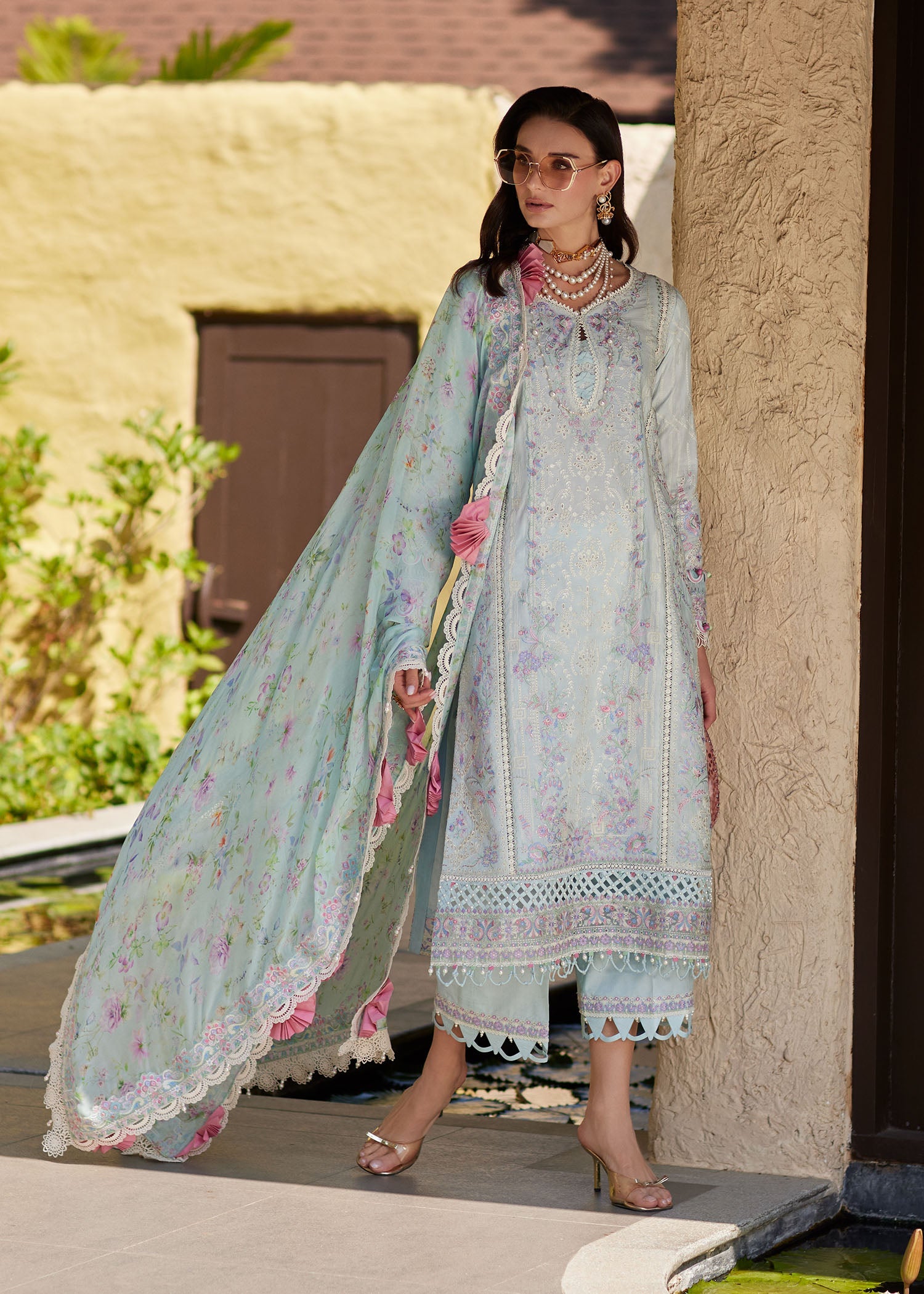 Ariya Luxury Lawn – Elora