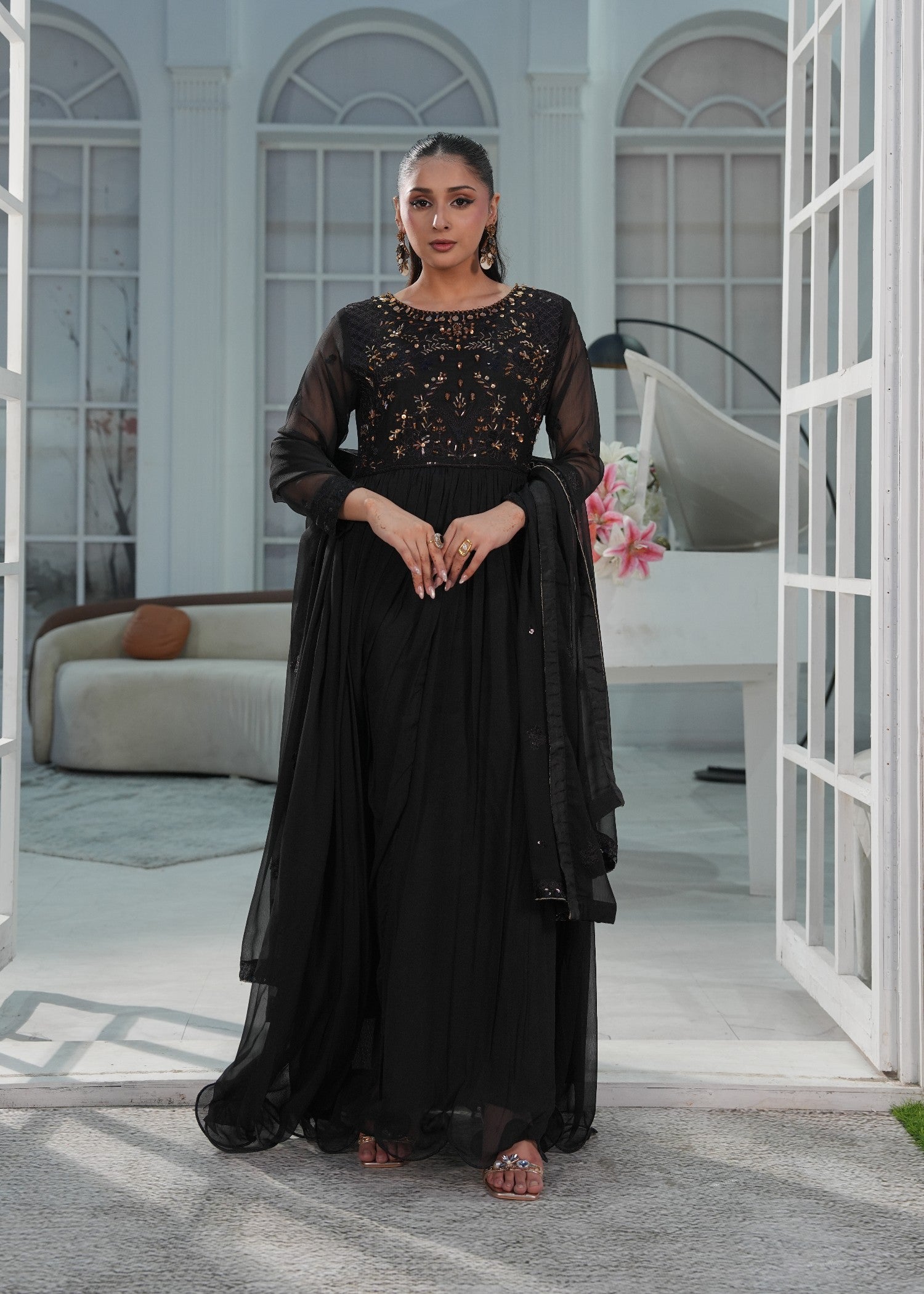 crinkle chiffon Maxi in Black