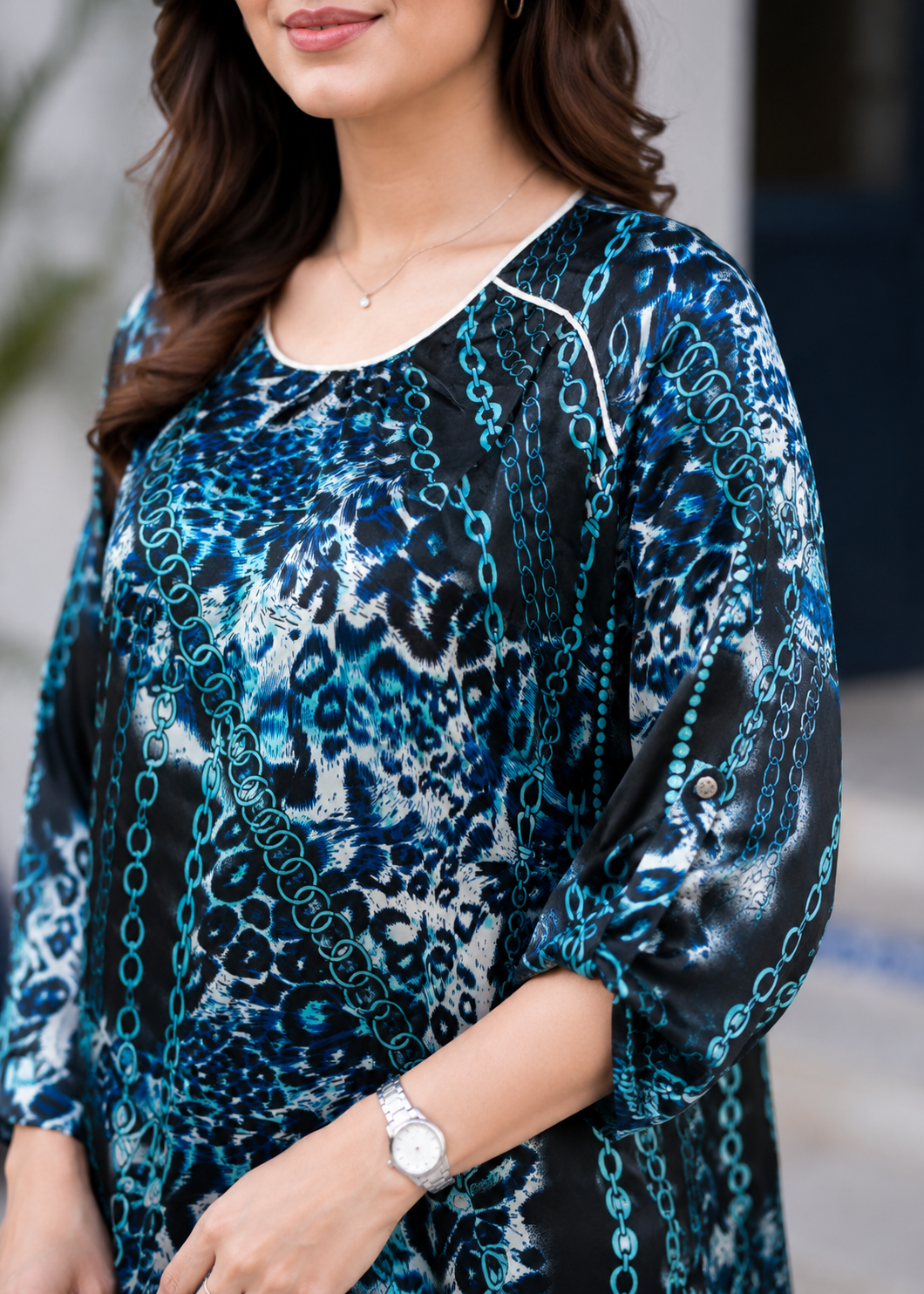 poly silk Top in Black, carolina blue