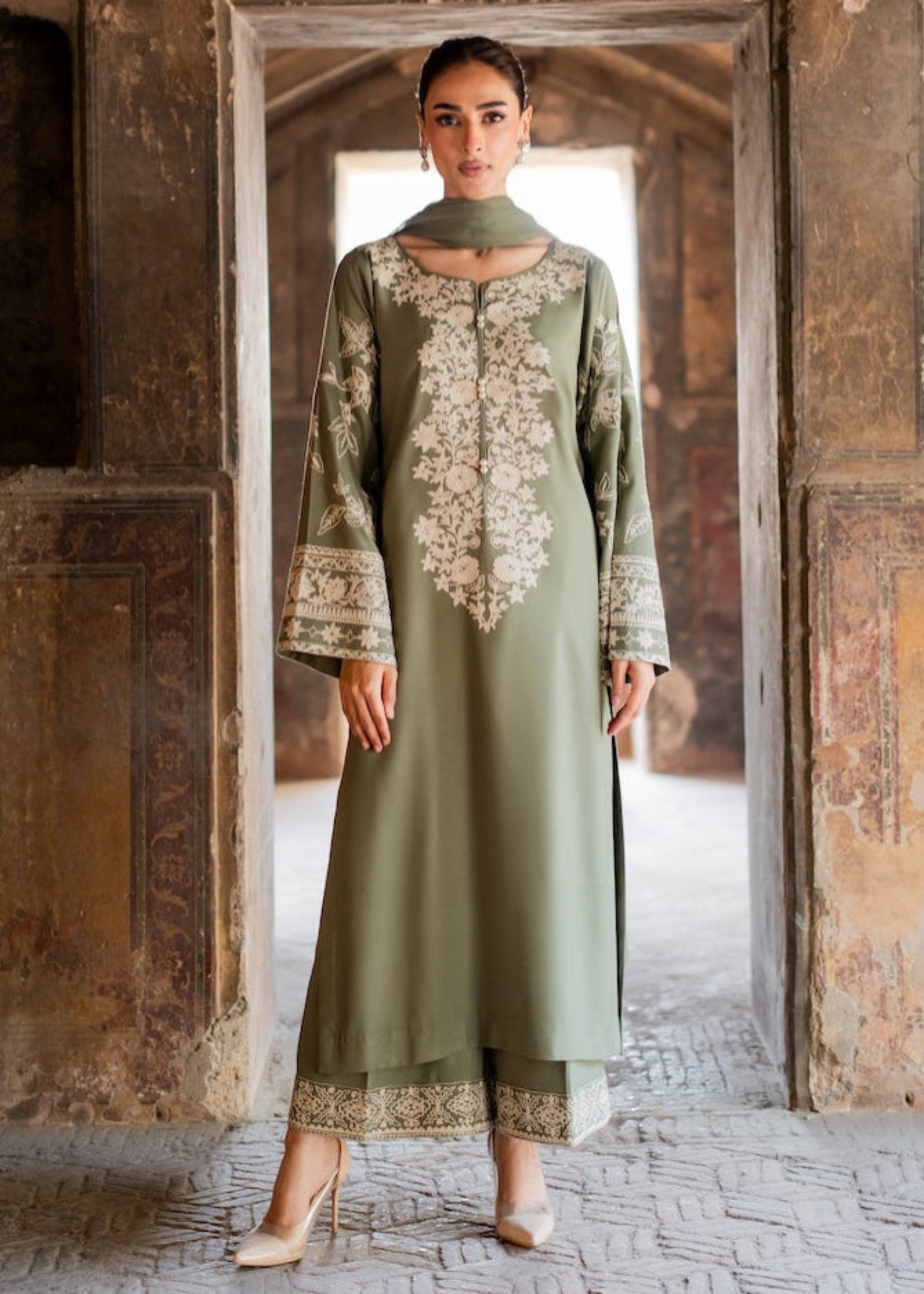 linen Kurta Set in Navy blue