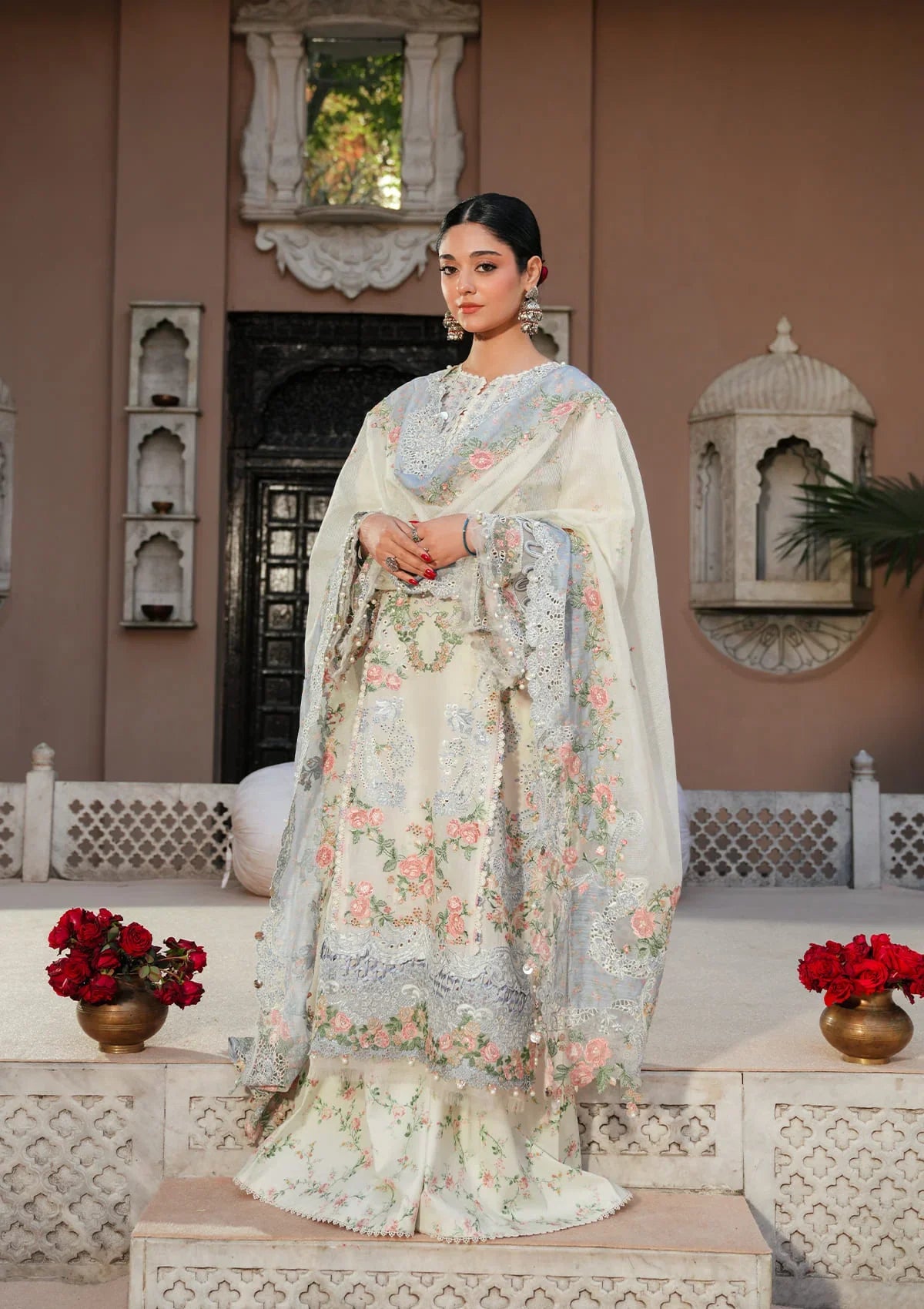 Ek Fasana Luxury Lawn – KLB-2A NEELOFAR