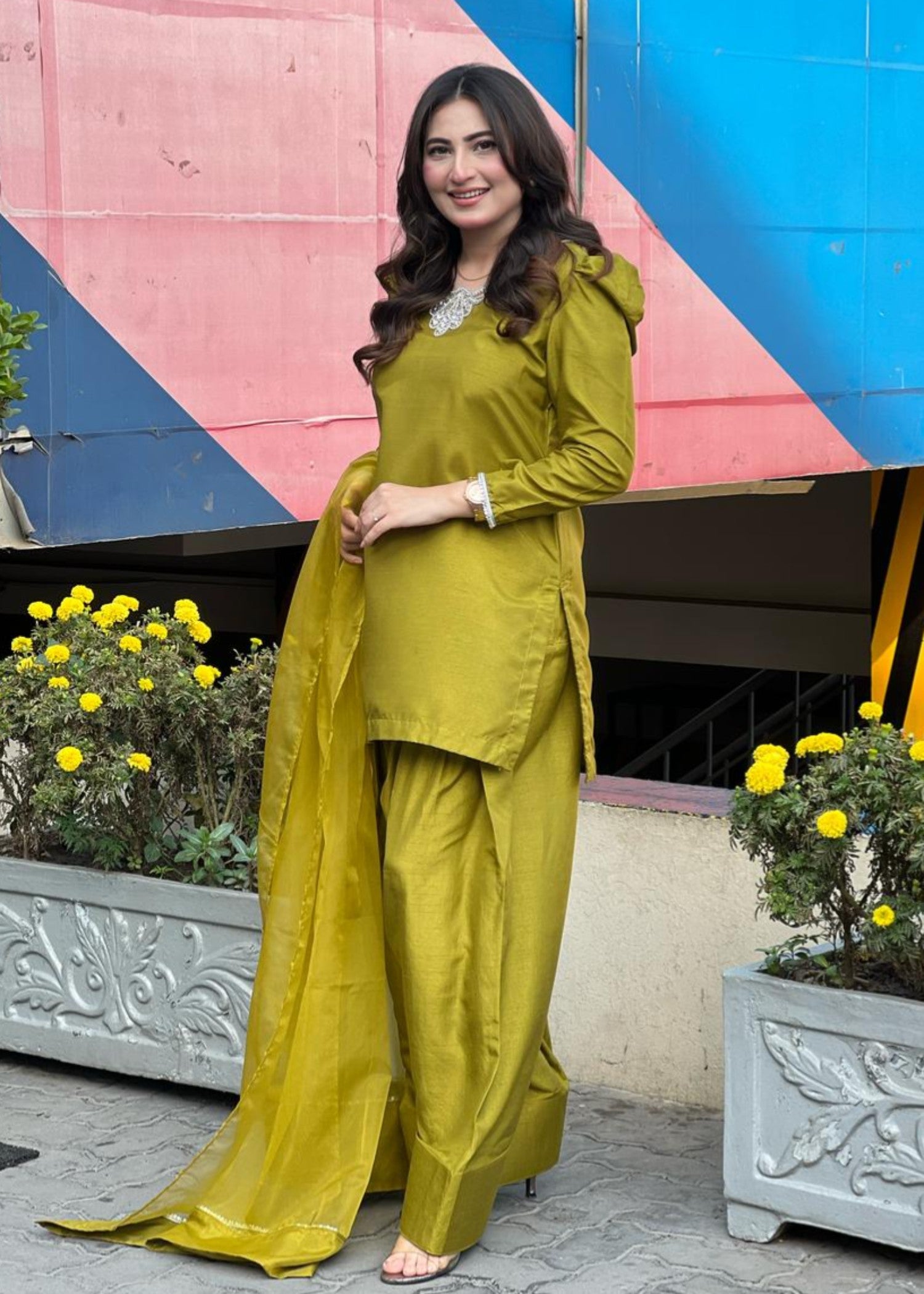 raw silk Kurta Set in Mellow yellow