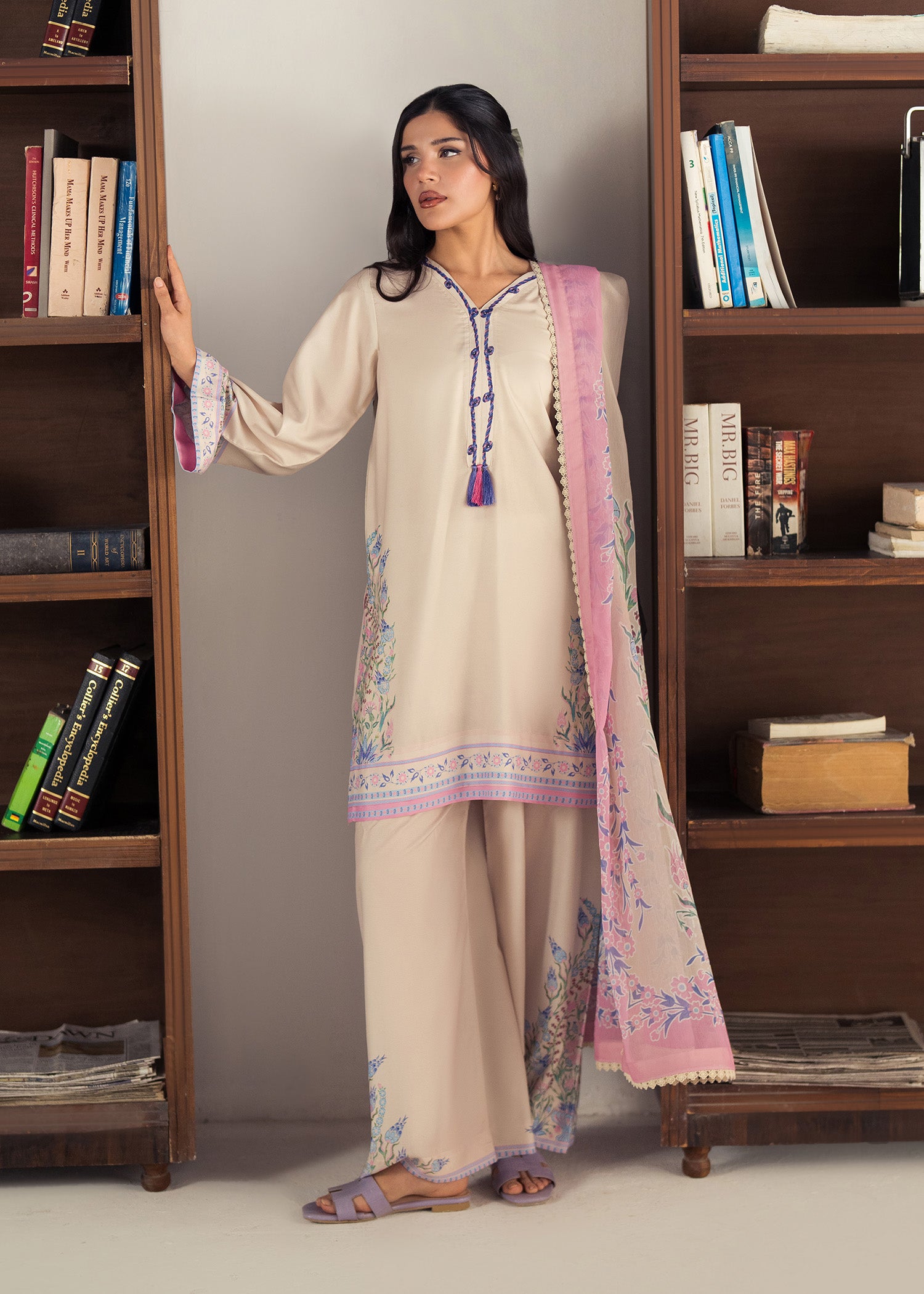 slub lawn Kurta Set in Cream