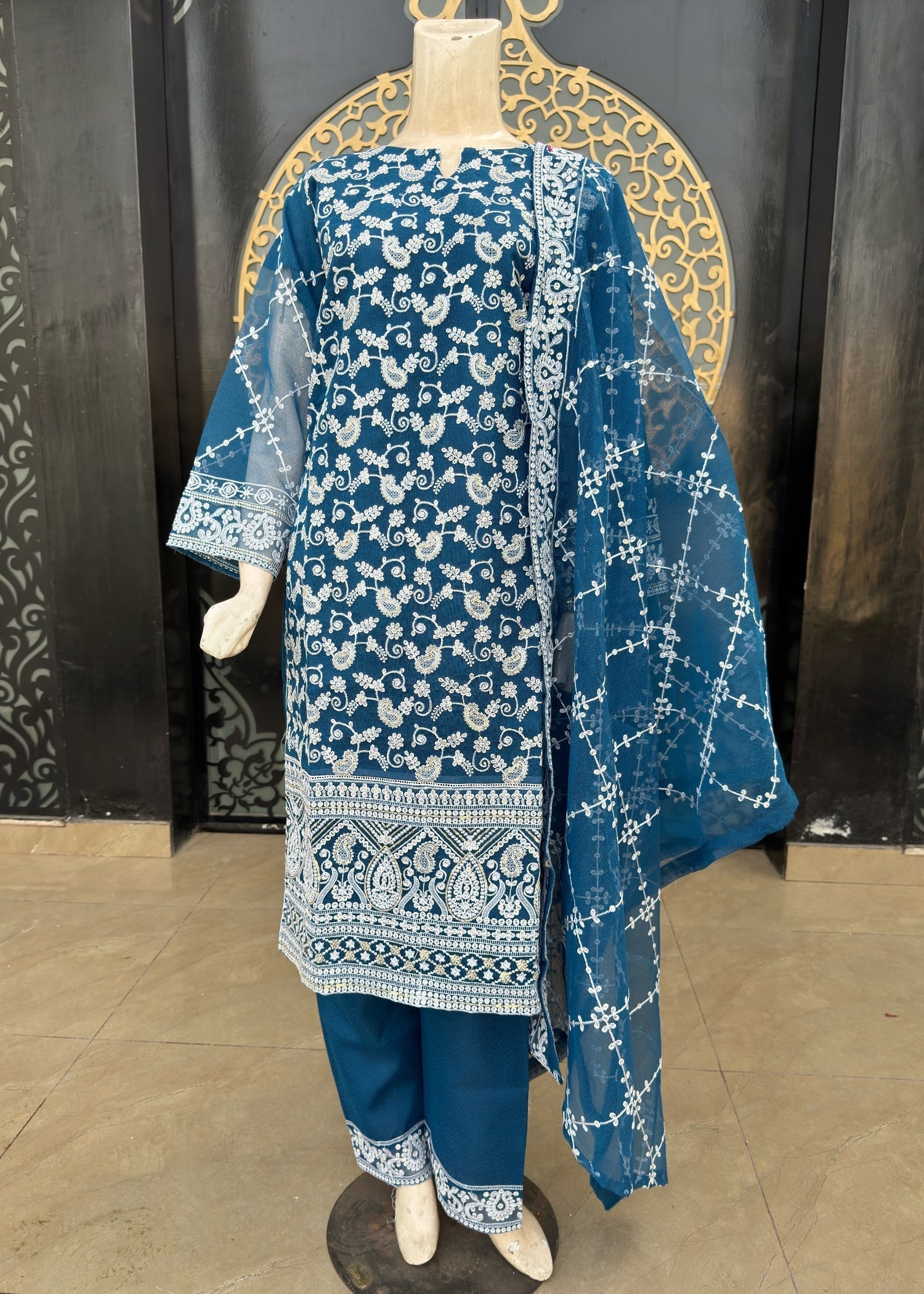 khaddi net Kurta Set in Teal