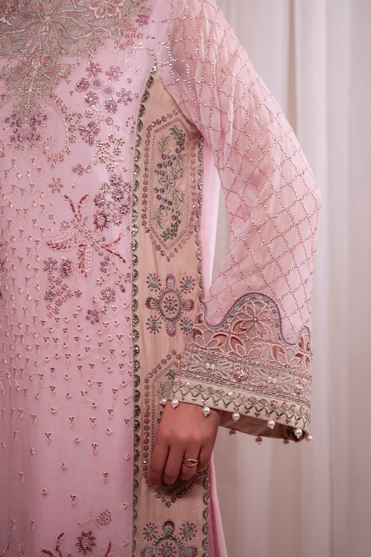 Omara Eid Formals – NEL-94