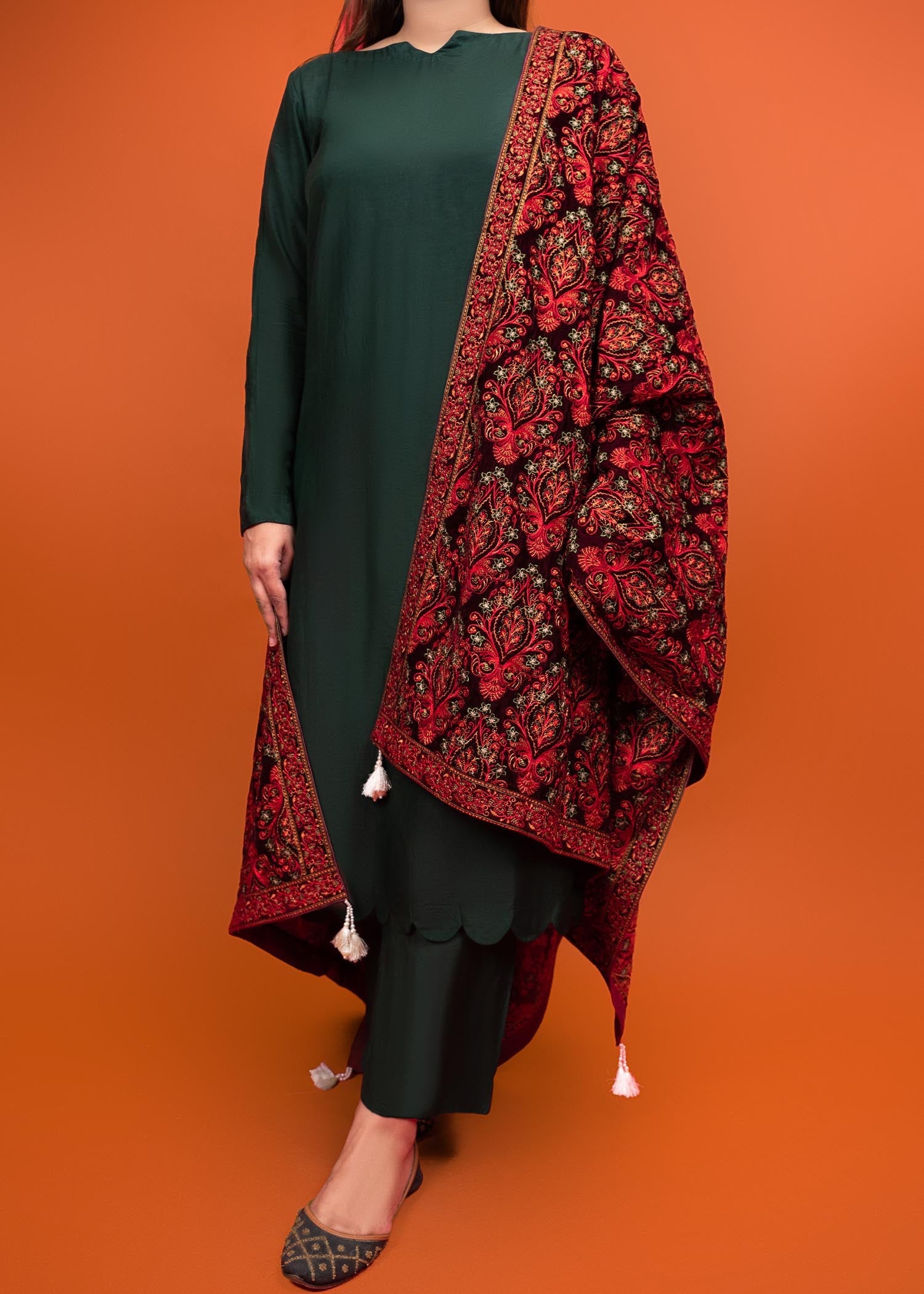 Shawl in Mulberry Color by - Trendy Women Shawl QYV5503