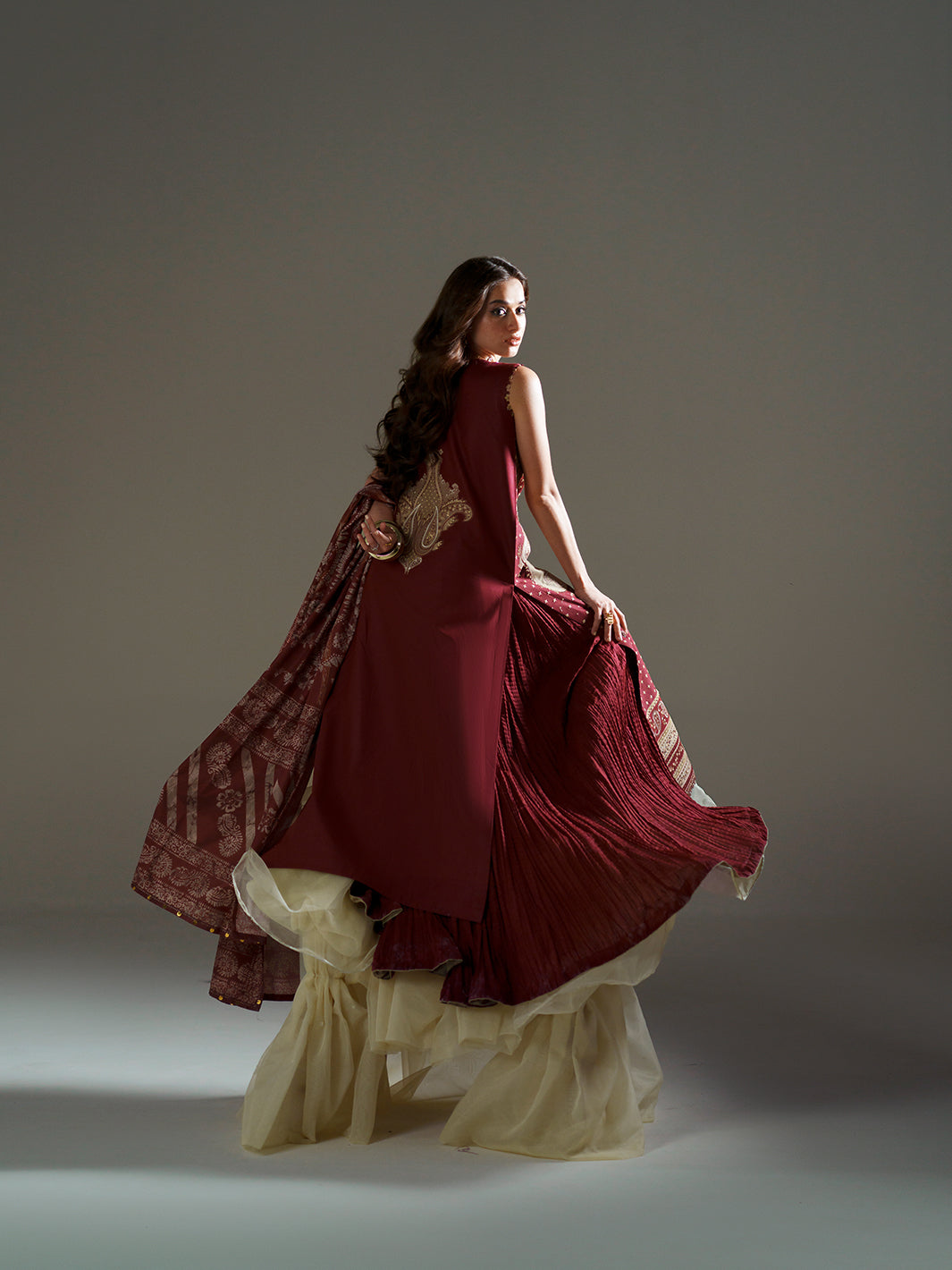 Amour Luxury Lawn – 185-A