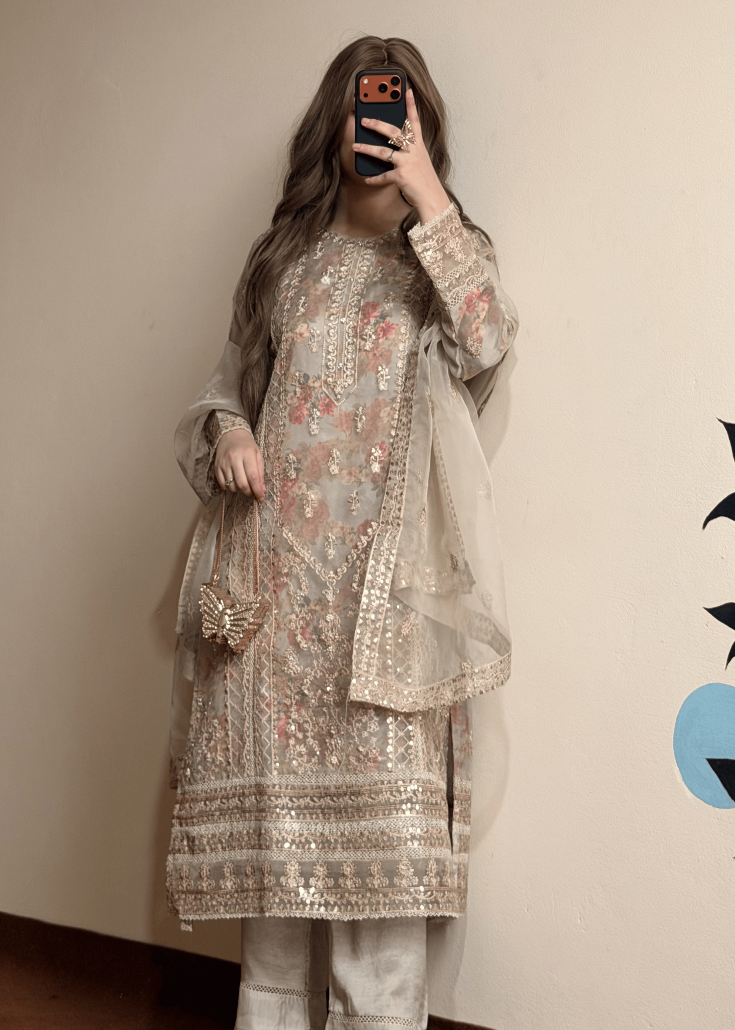 zari organza Kurta Set in Eggshell