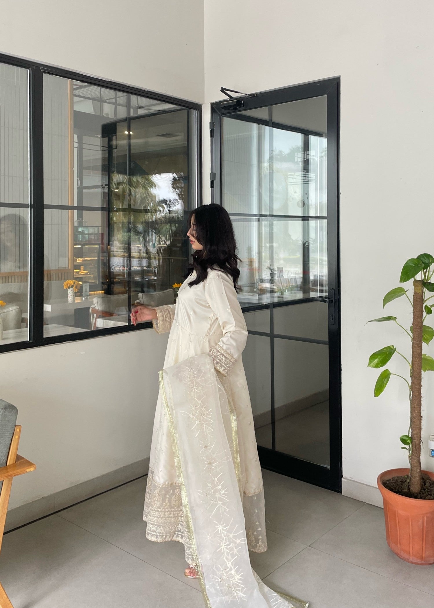 kattan silk Pishwas in Ivory