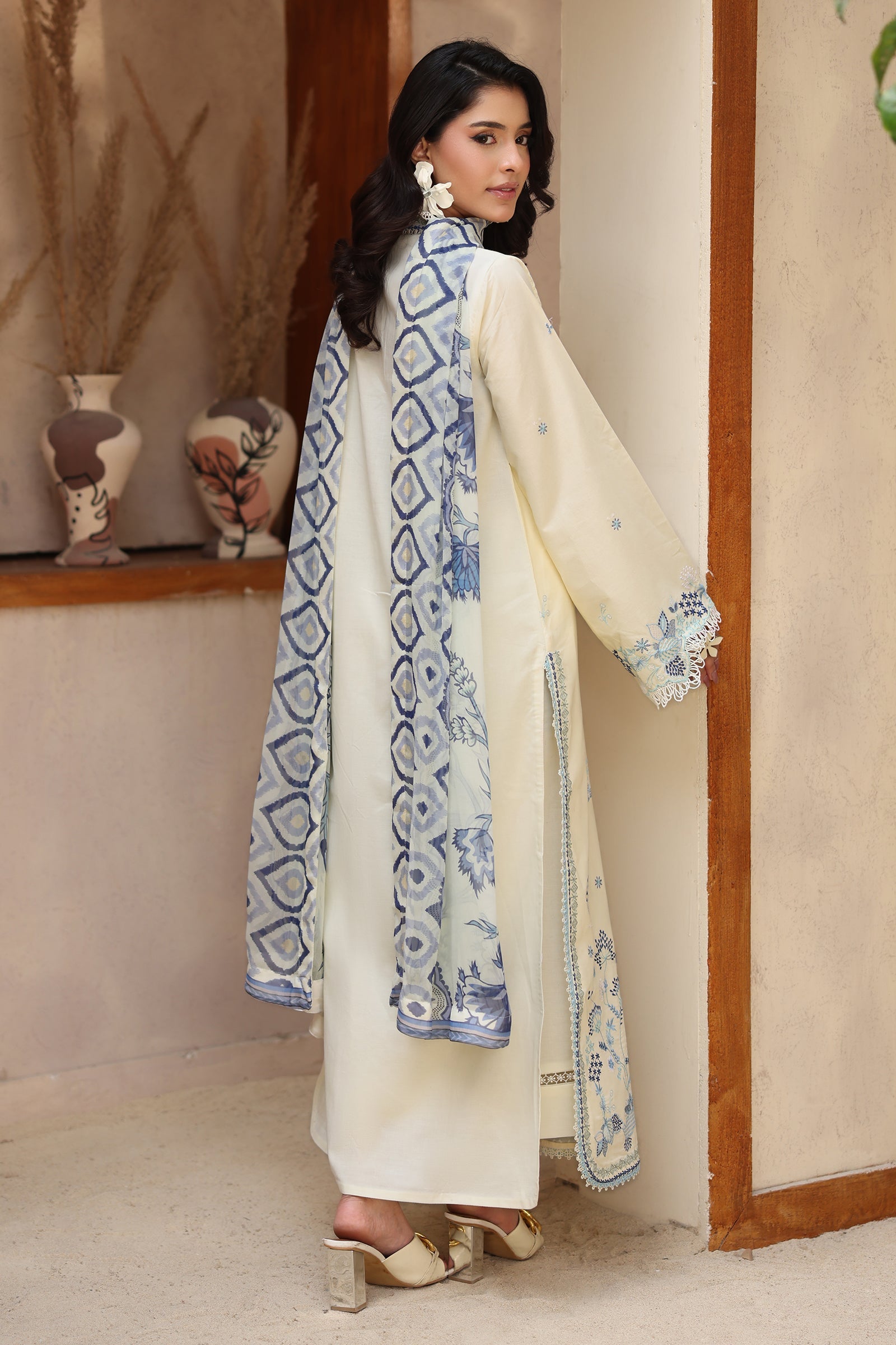 Raaya Rameen Lawn – ELODIE