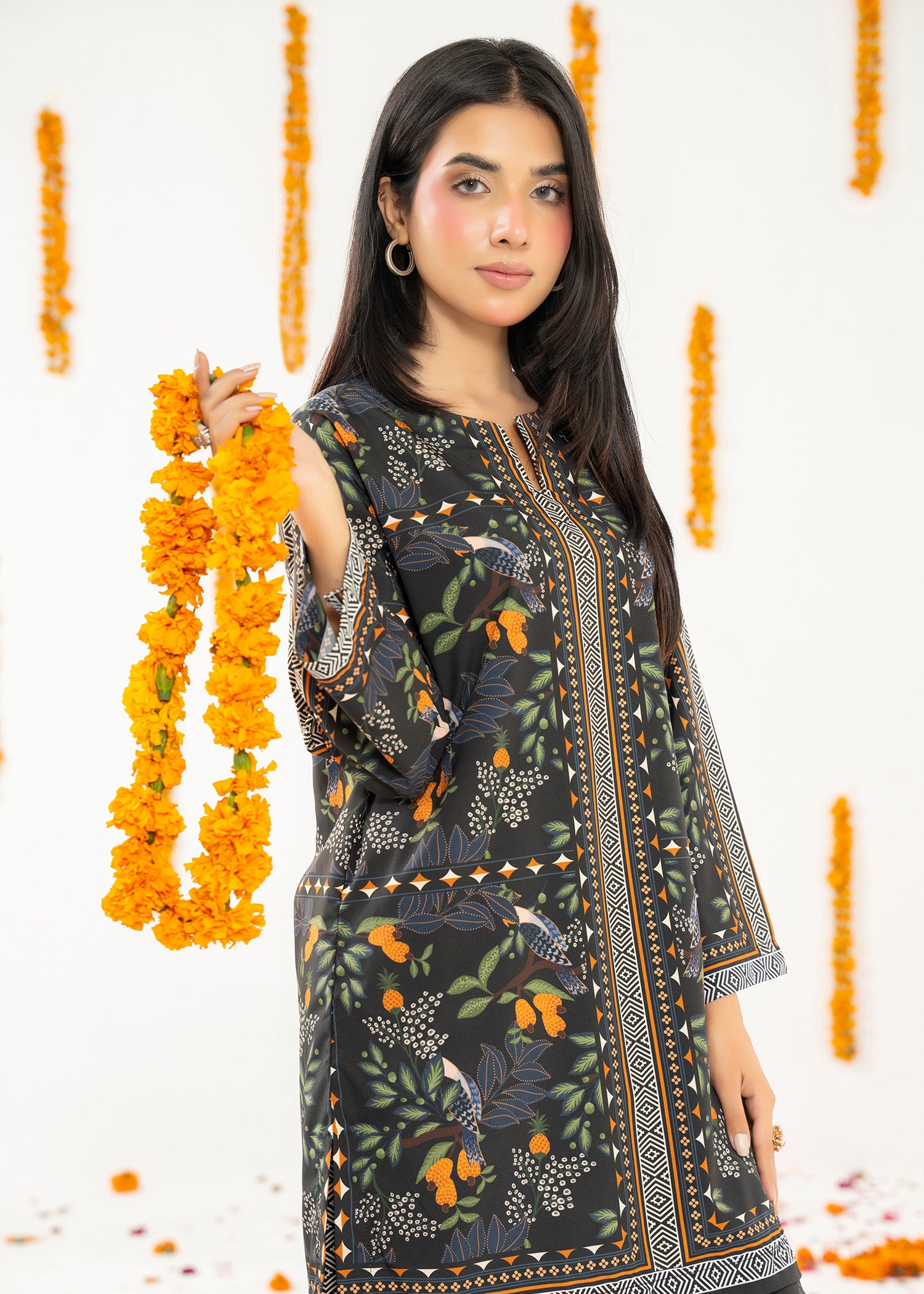 grip Kurta Set in Charcoal black