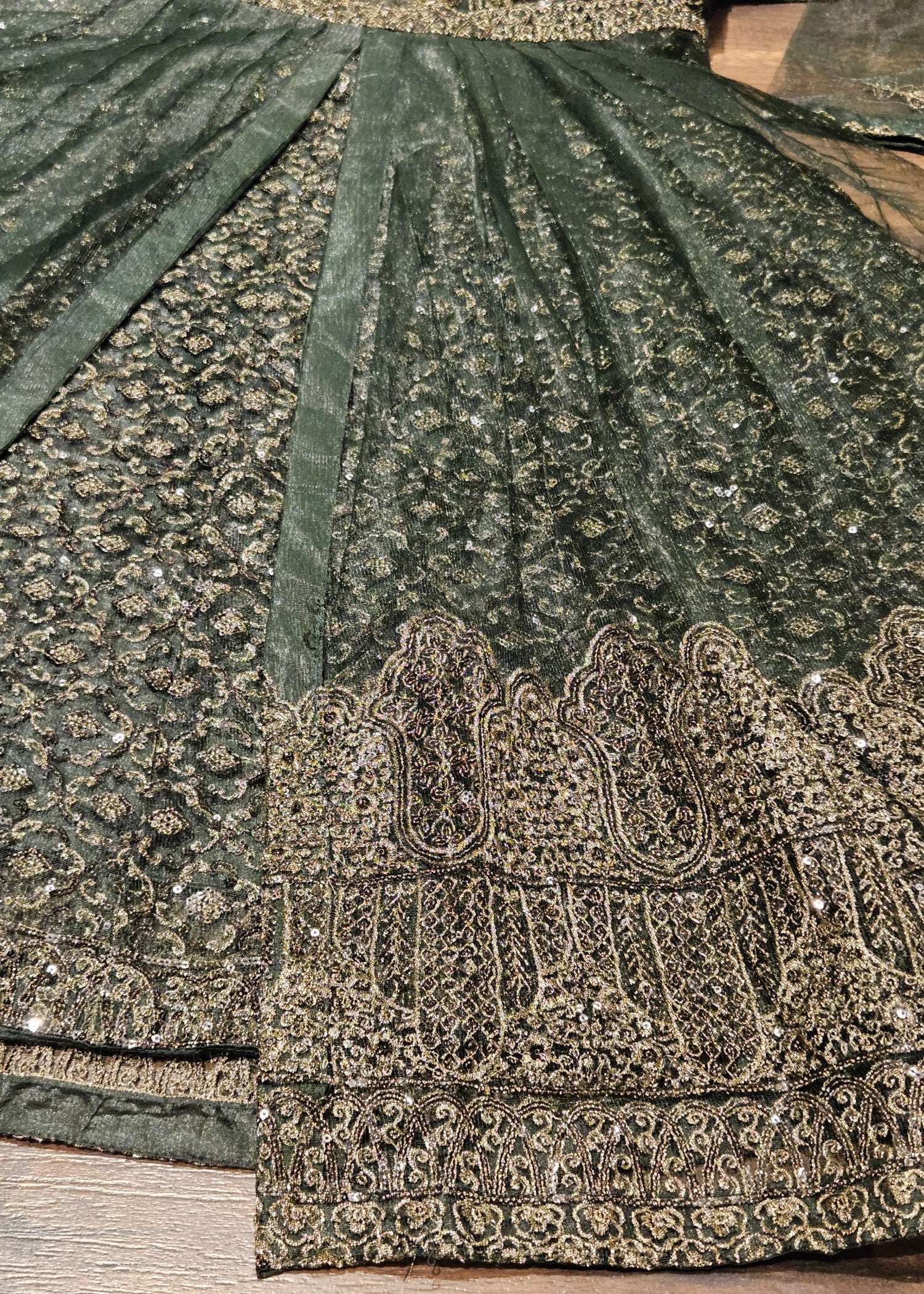 net Pishwas in Bottle green