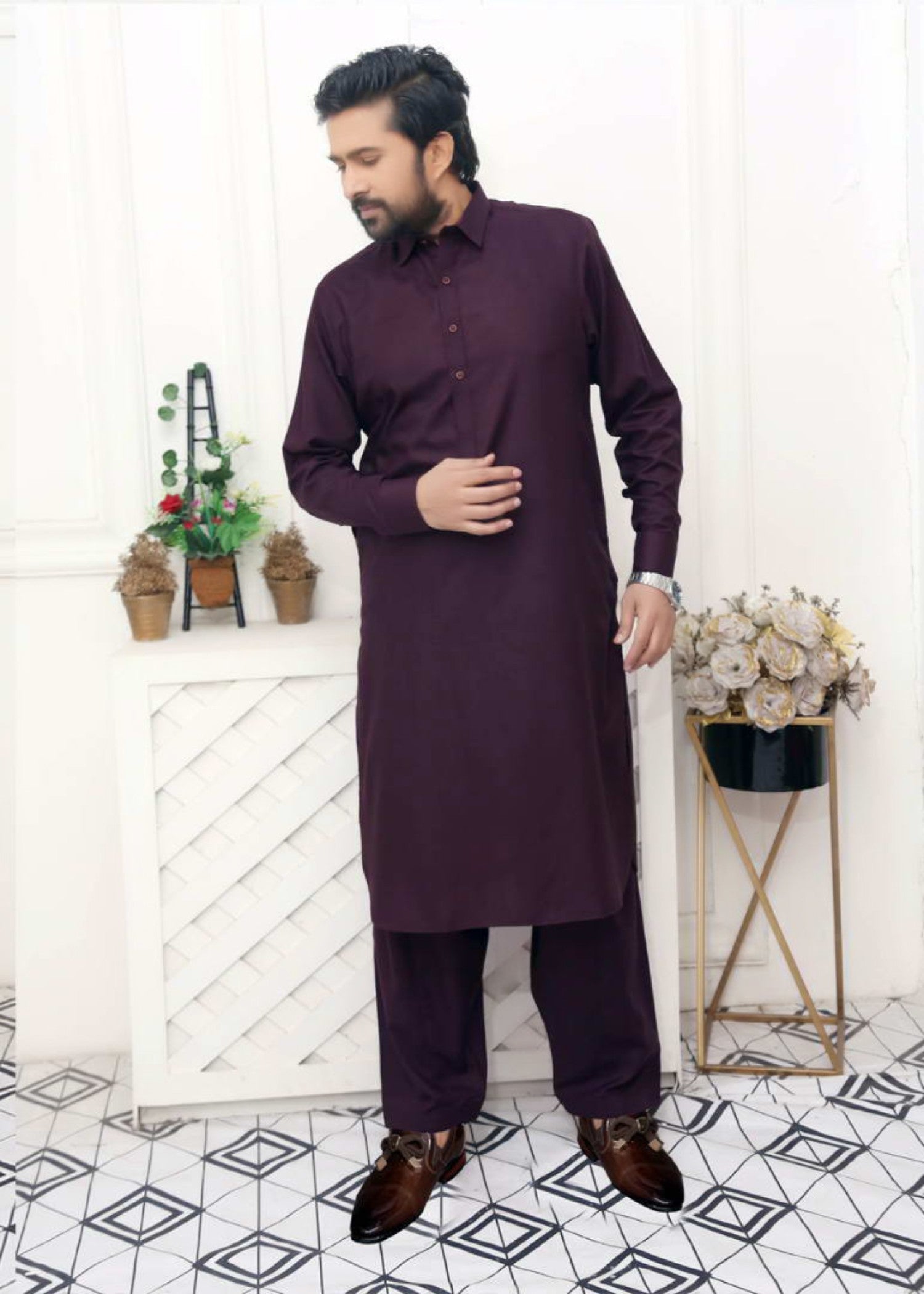 wash & wear Shalwar Kameez in Deep purple