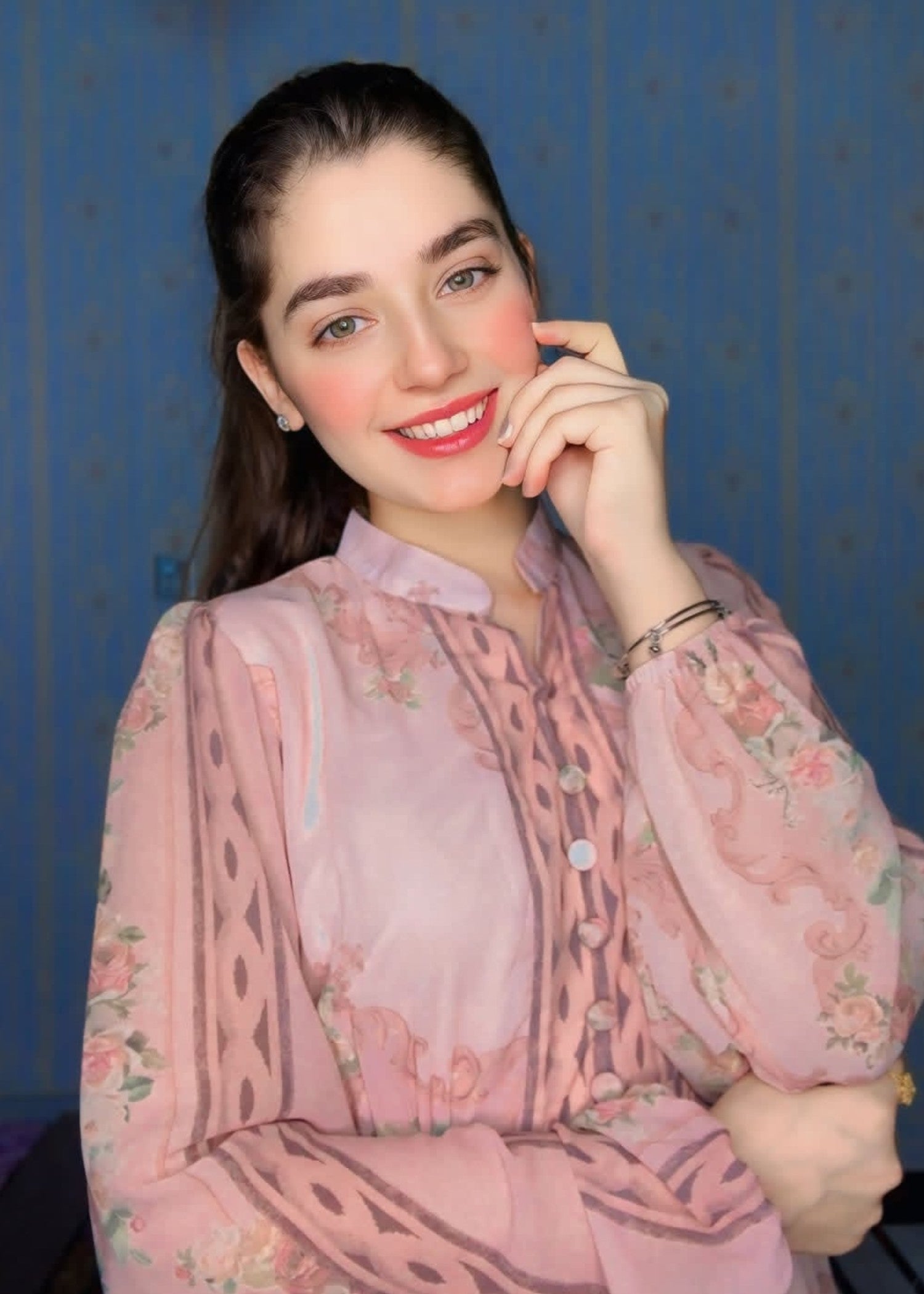 chiffon polyester Frock in Pink