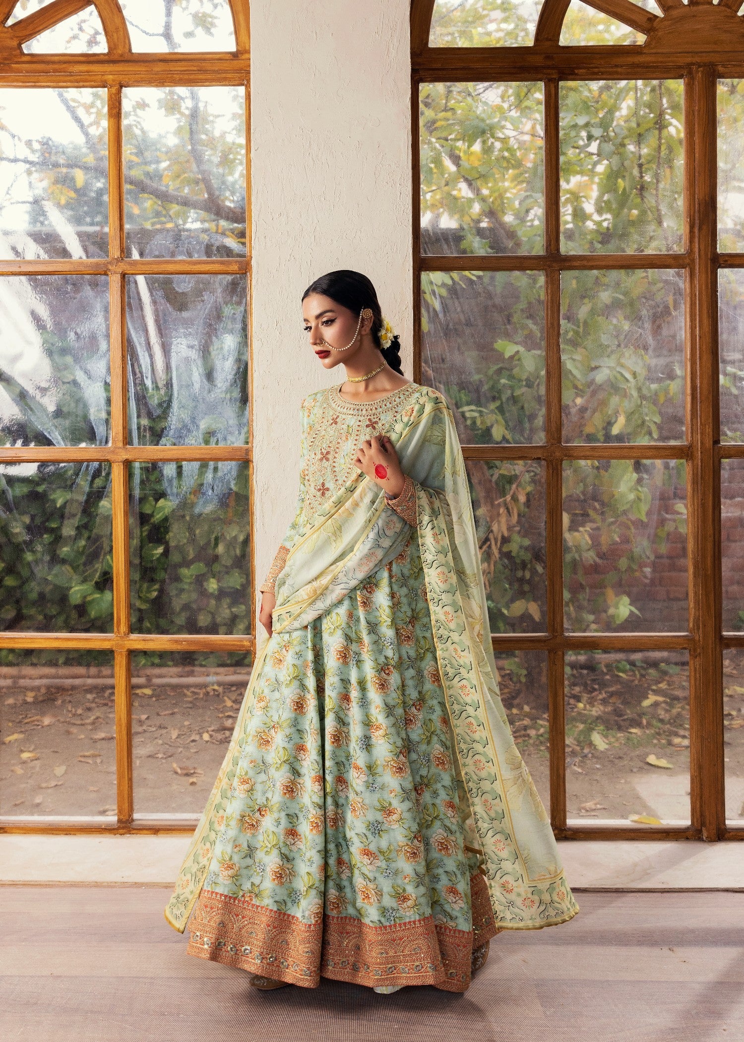 raw silk Pishwas in Pastel green
