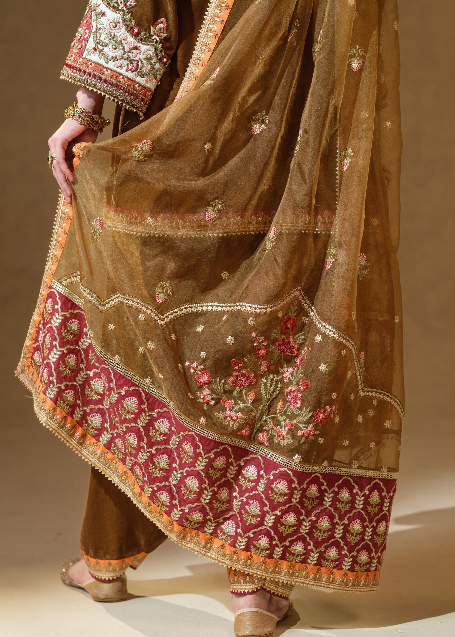 velvet Kurta Set in Brown