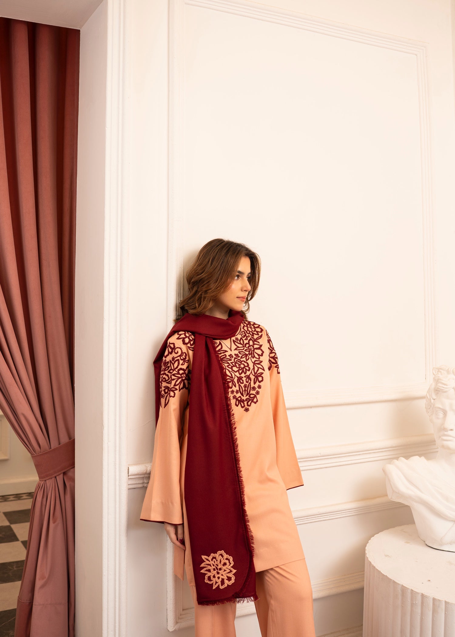 dhanak Kurta Set in Peach pink