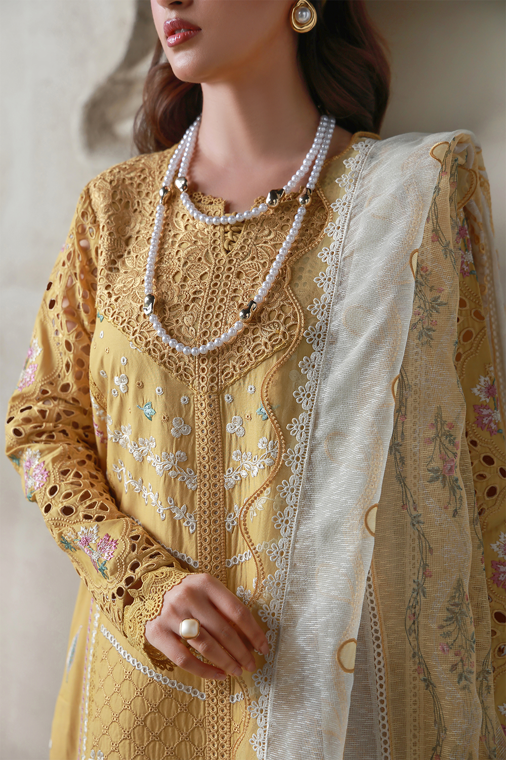Saagar Festive Luxury Lawn – ZIMAL (AL-02)