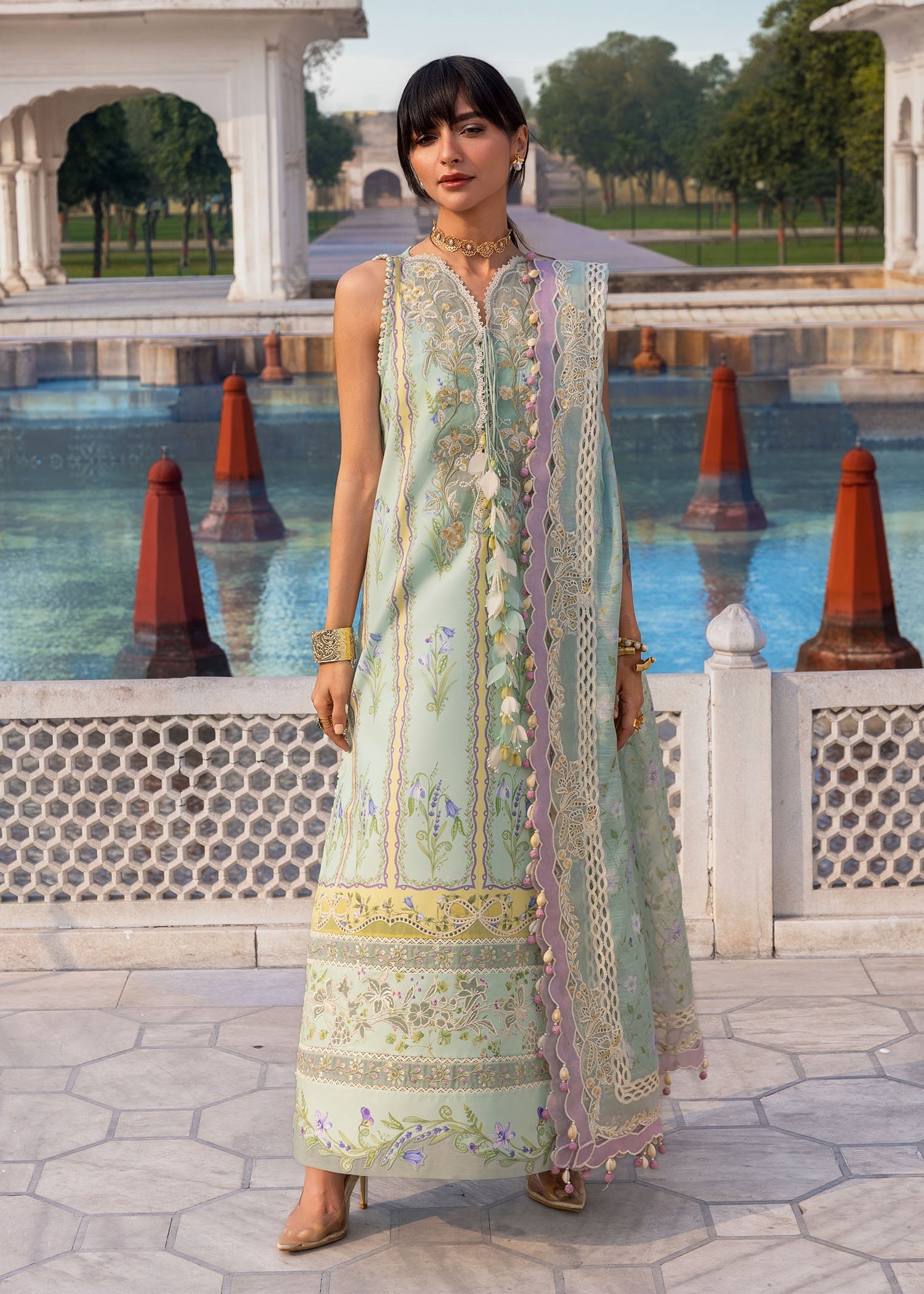 Flow Luxury Lawn – SUN-KISSED LETTER-D9B