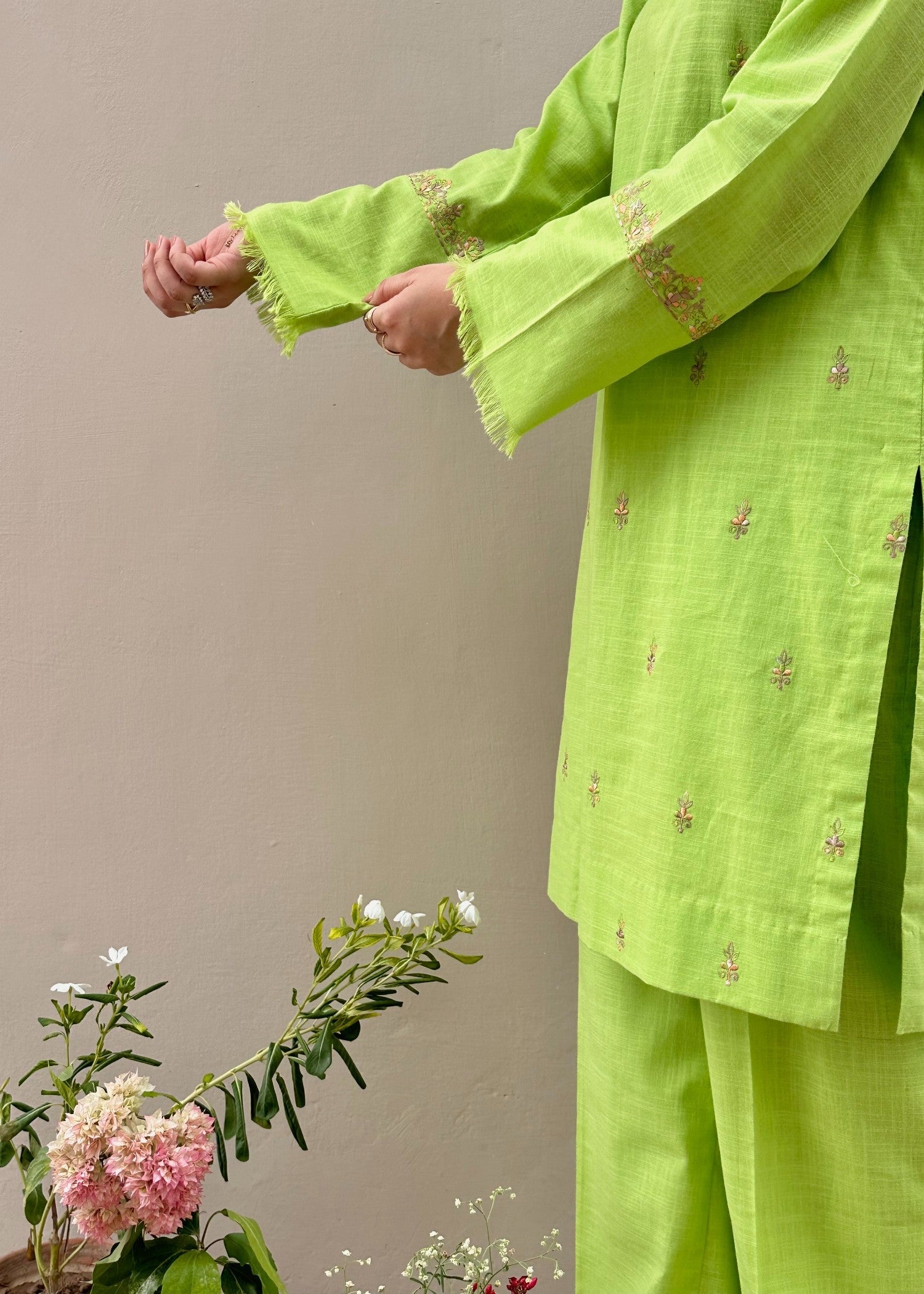 slub lawn Kurta Set in Neon green