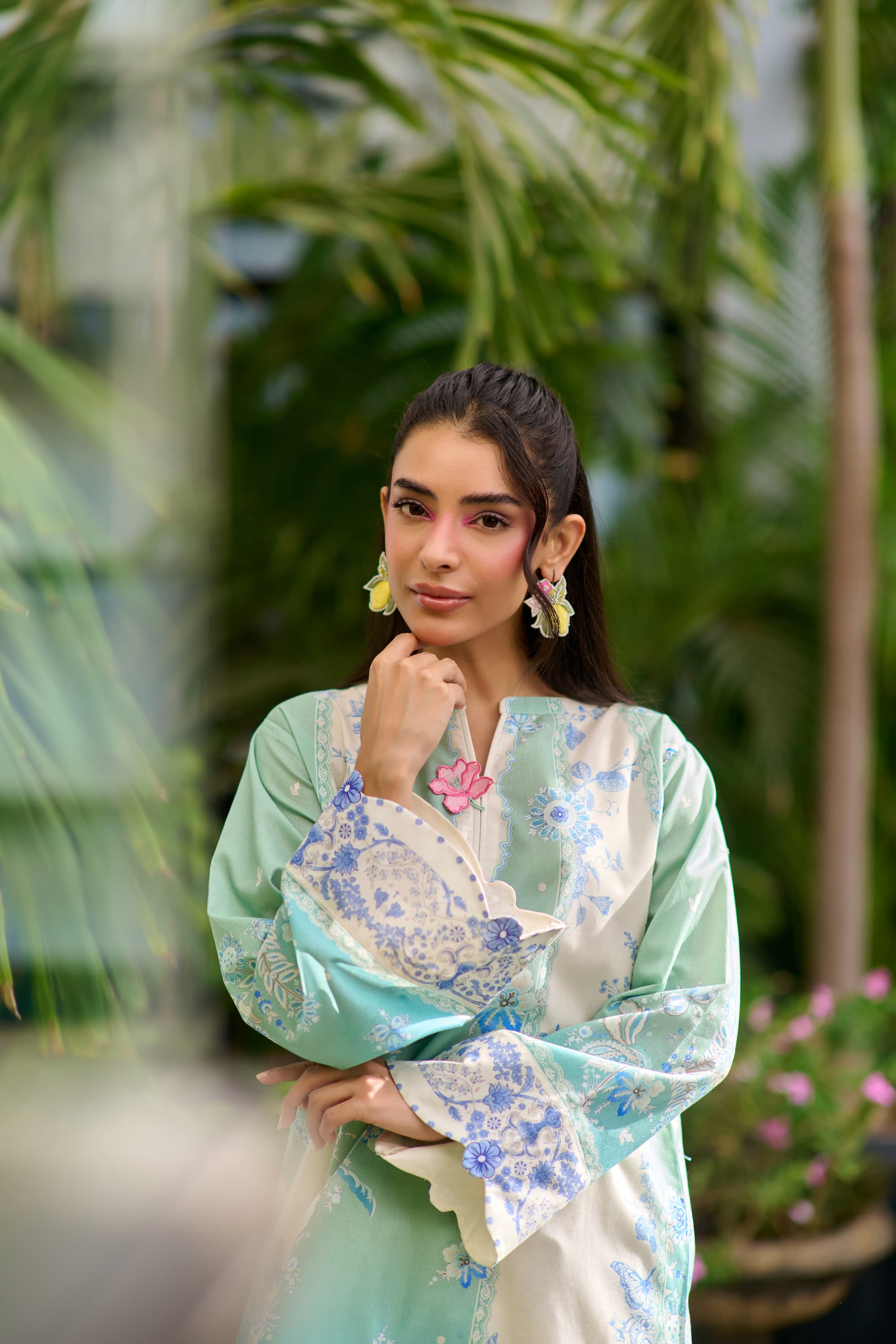lawn Kurta Set in Ivory, mint green