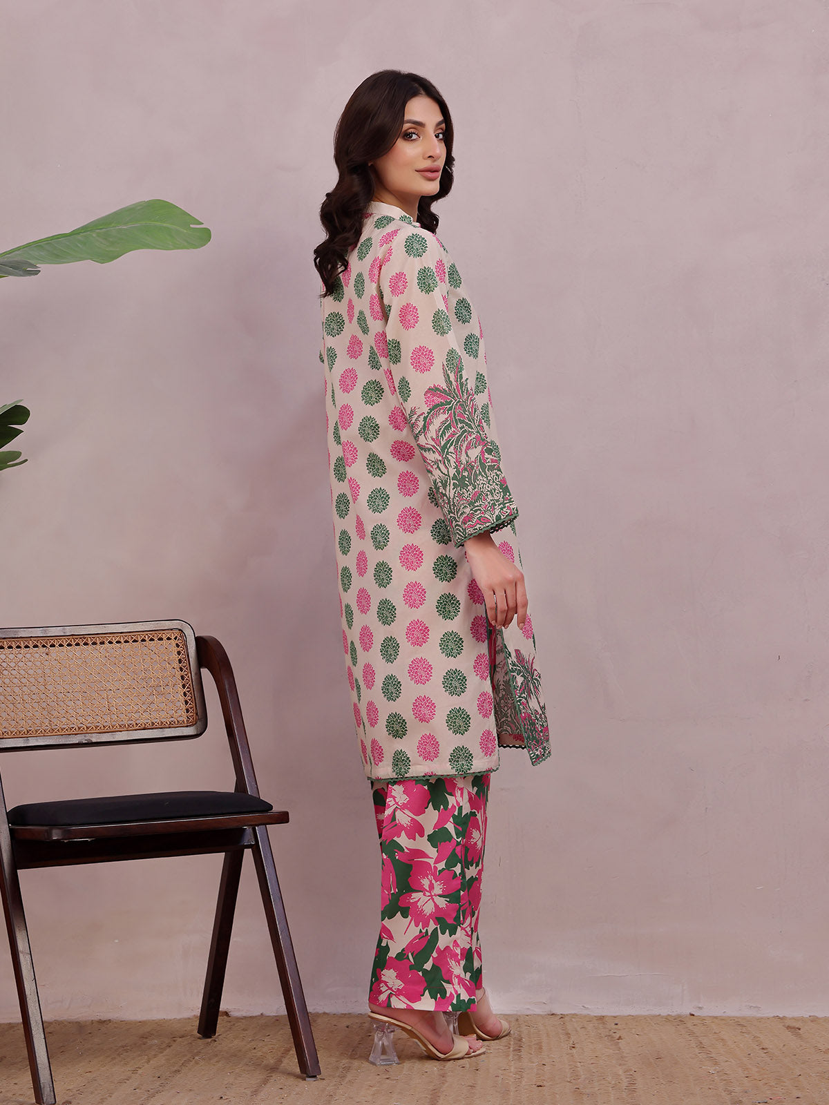 lawn Kurta Set in Green, pink