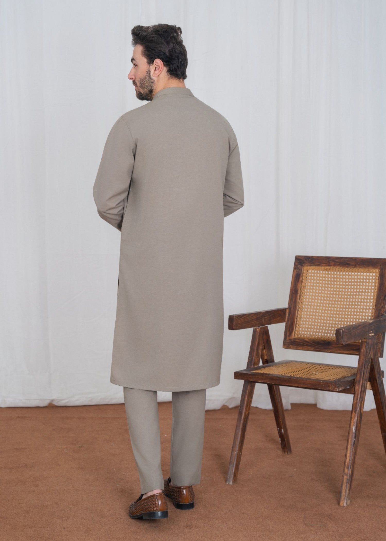 karandi Kurta Set in Grey