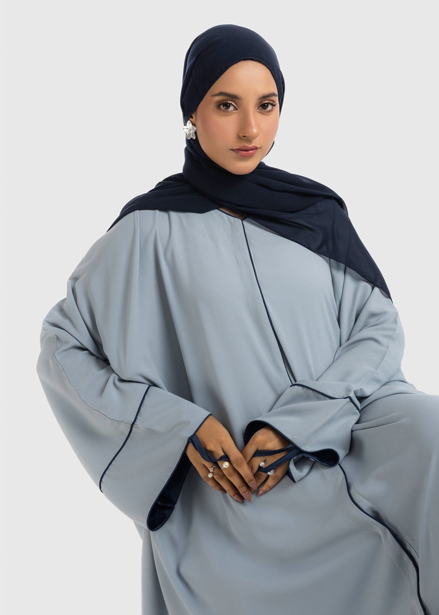 polyester Abaya in Cloud blue