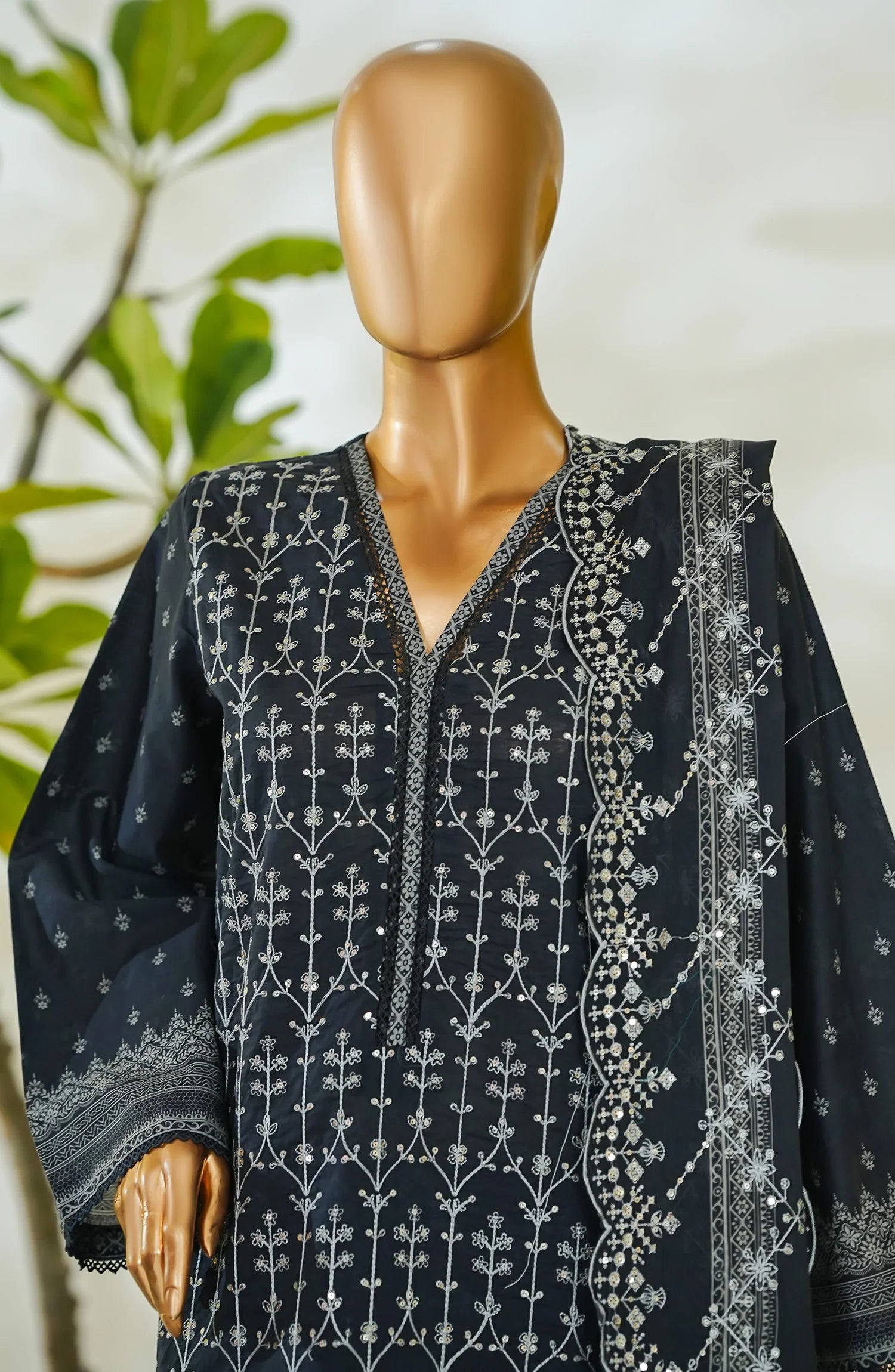 RTW White & White Embroidered Lawn – 3