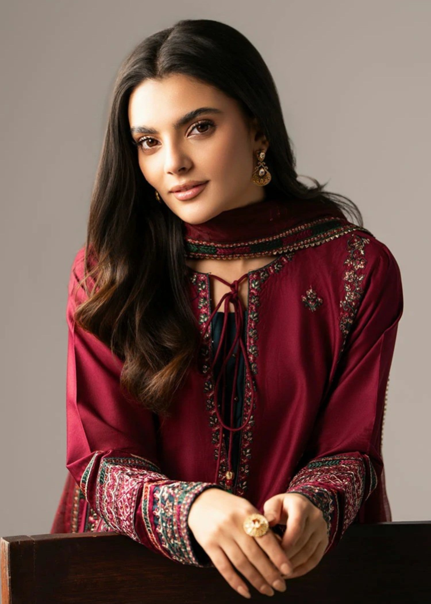 blended satin Kurta Set in Maroon