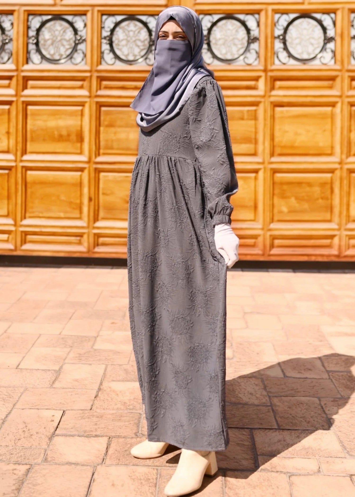 crepe Maxi in Grey