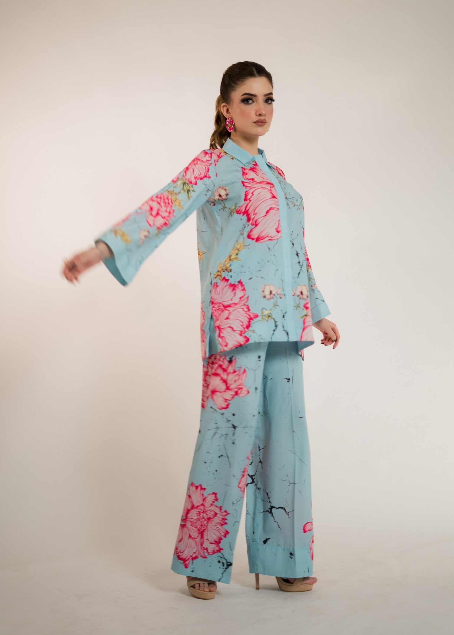 crepe silk Co ord Sets in Deep pink, light blue, blue lagoon