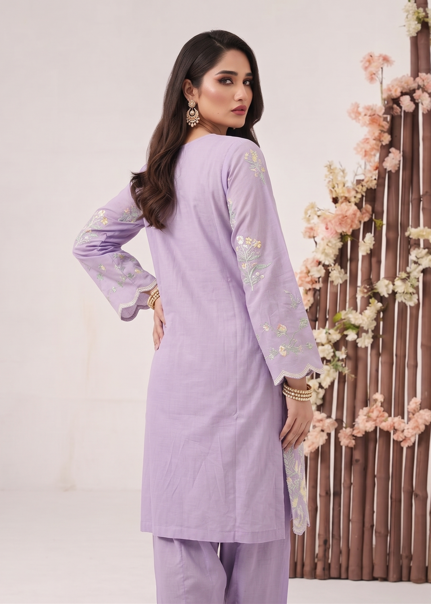 lawn Kurta Set in Lavender