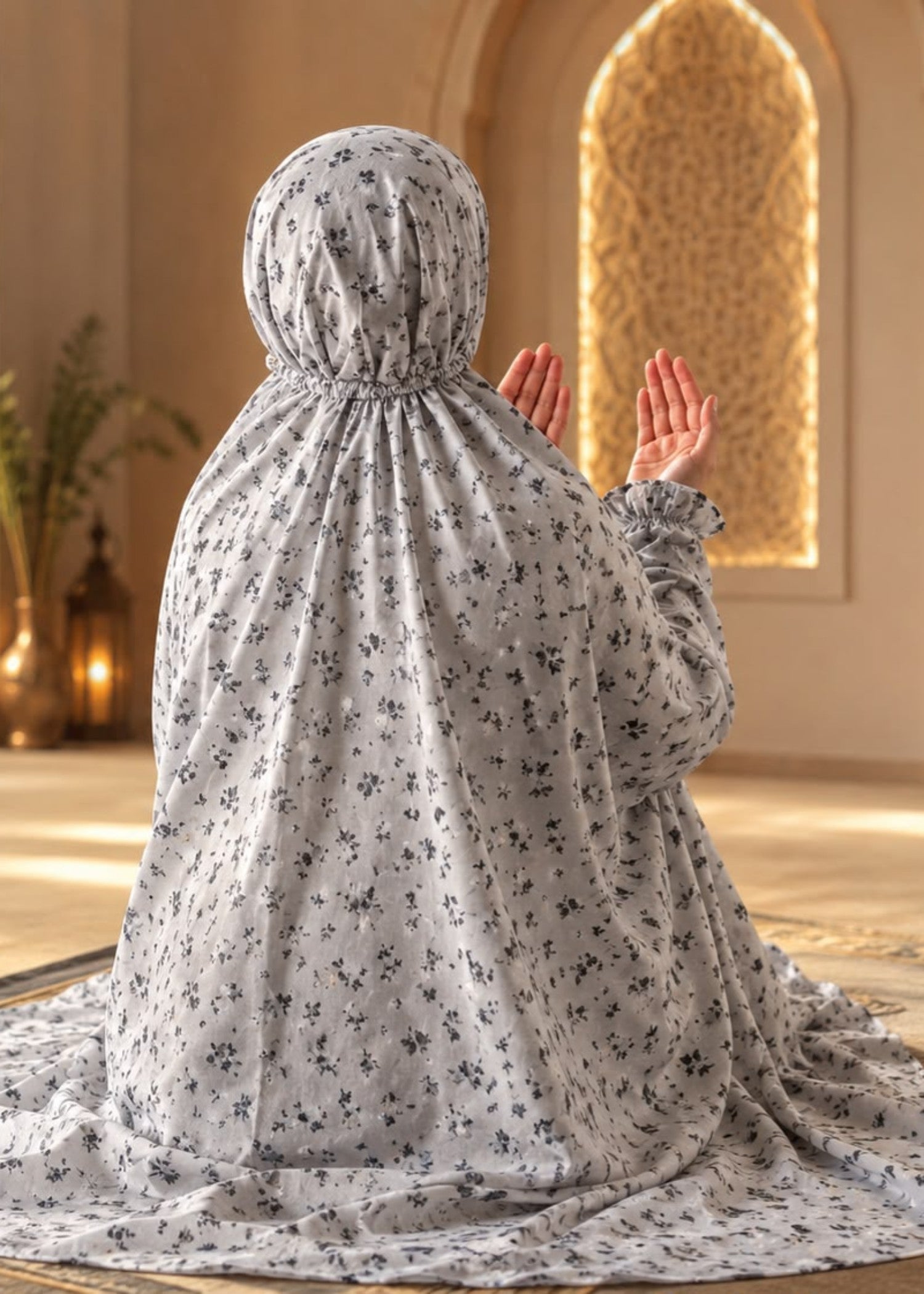 lawn Chaddar in Light grey