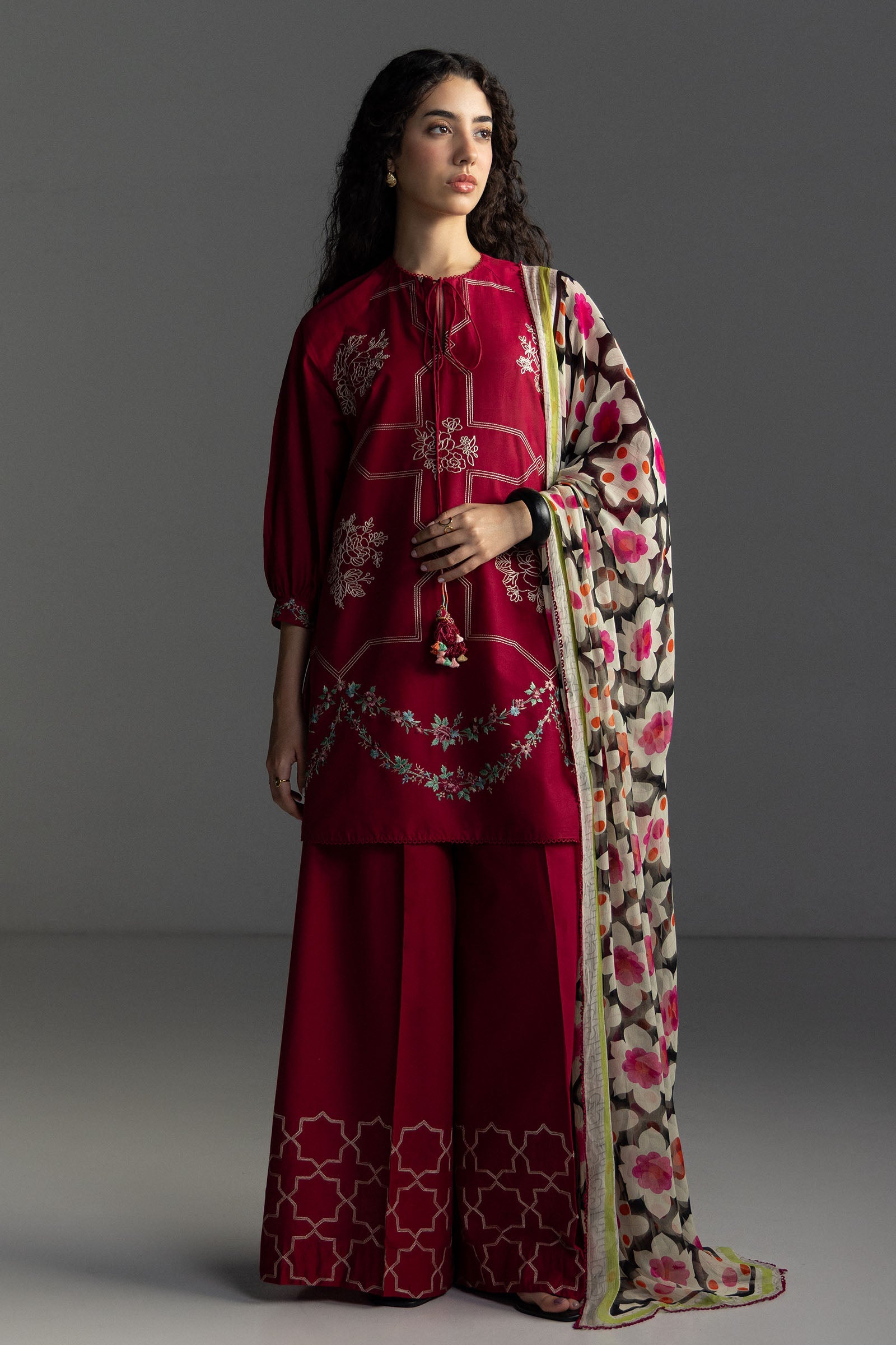 Coco Lawn Edit – Rivae-1B