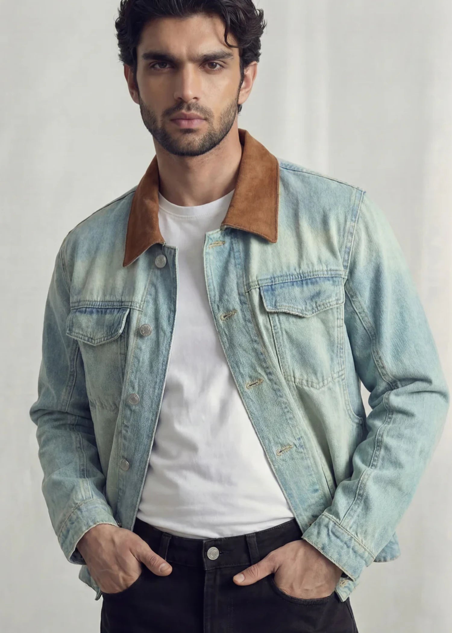 denim Jacket in Light blue