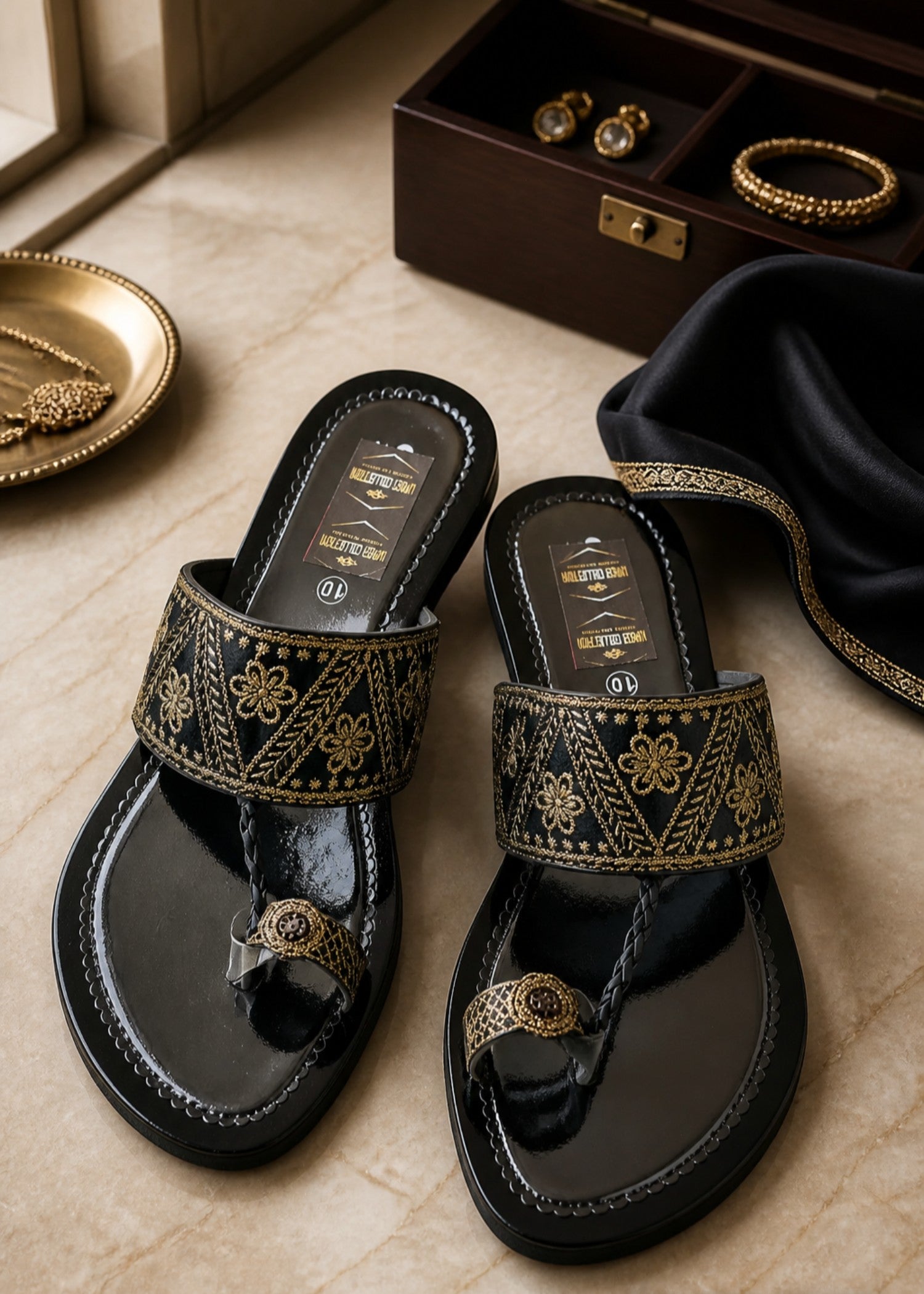 Kolapuri in Black by - High Quality Women Kolapuri AZC9589
