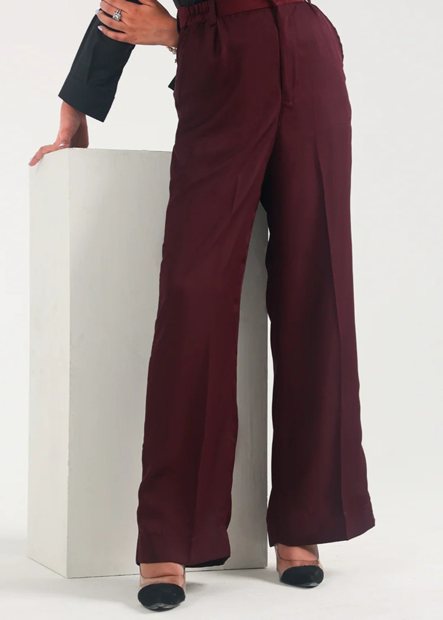 georgette Pants in Burgundy