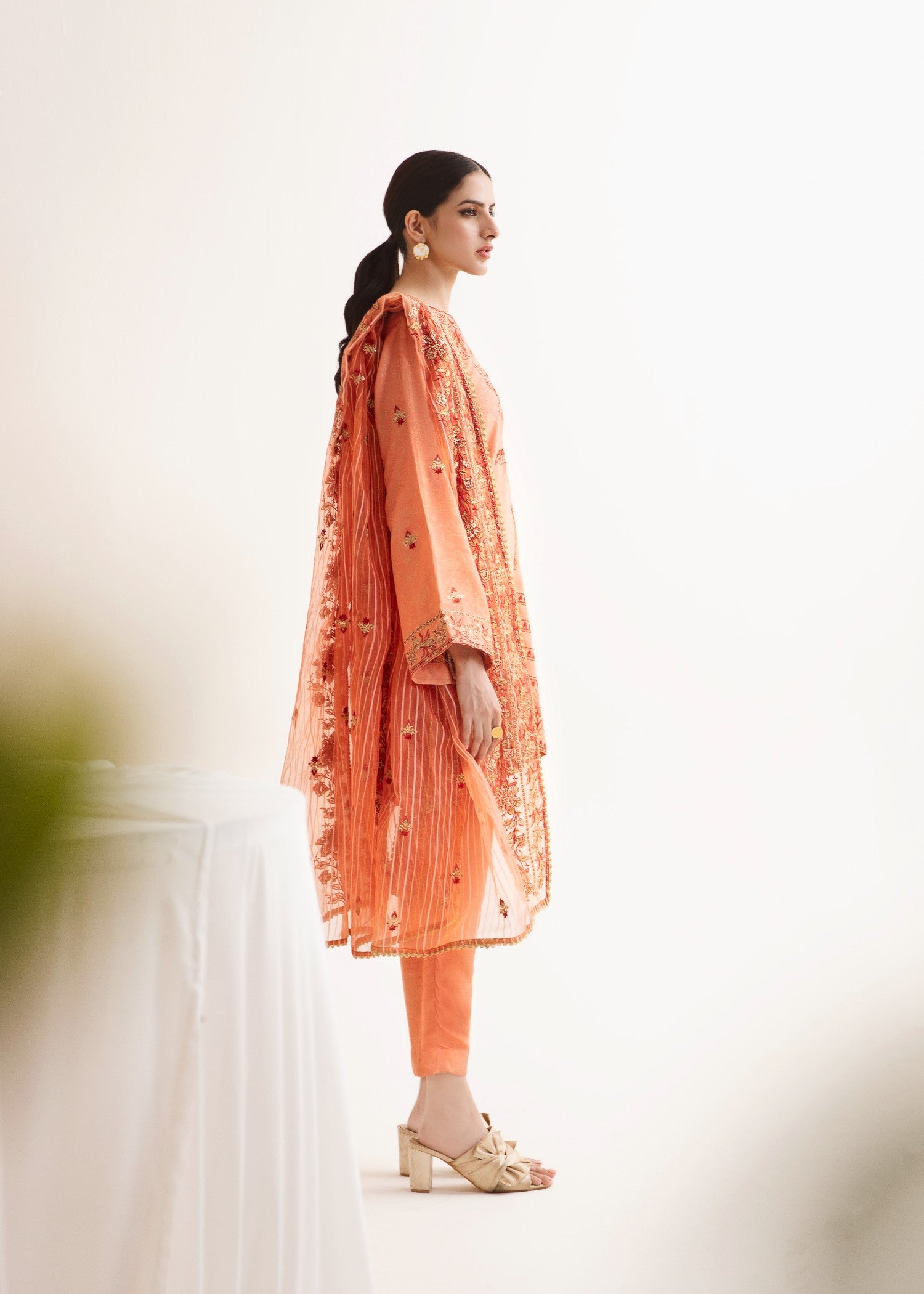 jacquard Unstitched in Peach orange