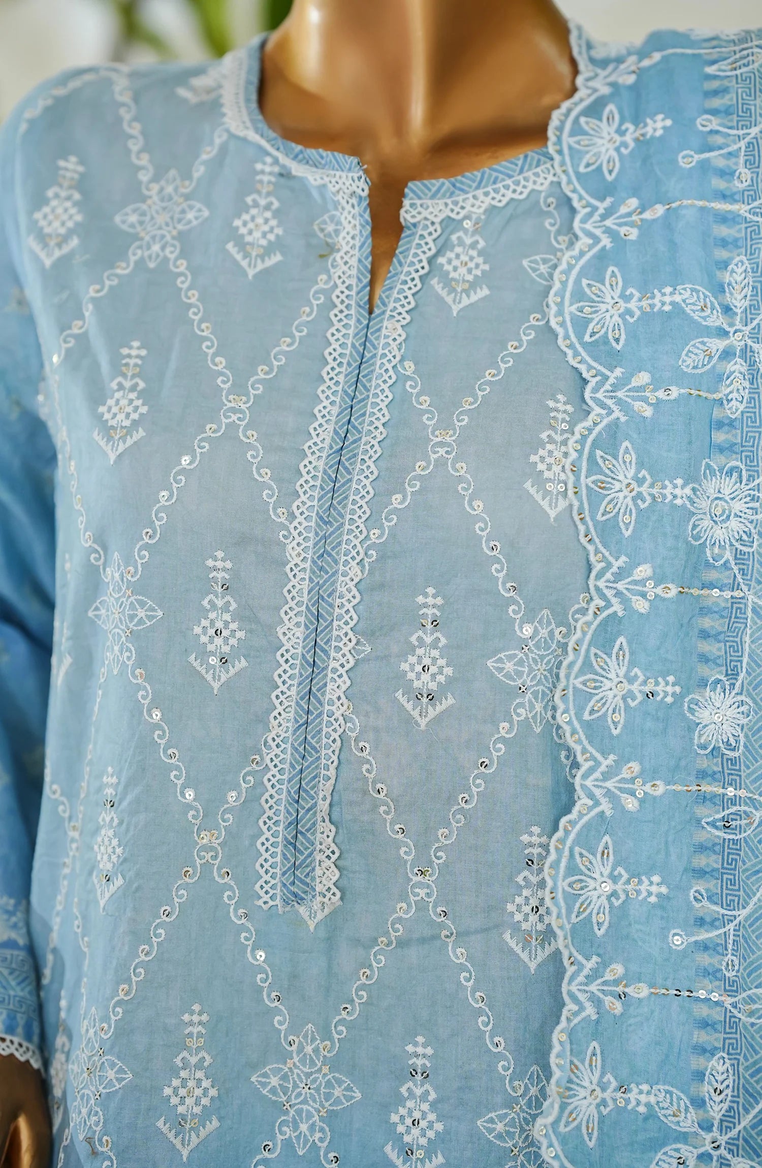 RTW White & White Embroidered Lawn – 12