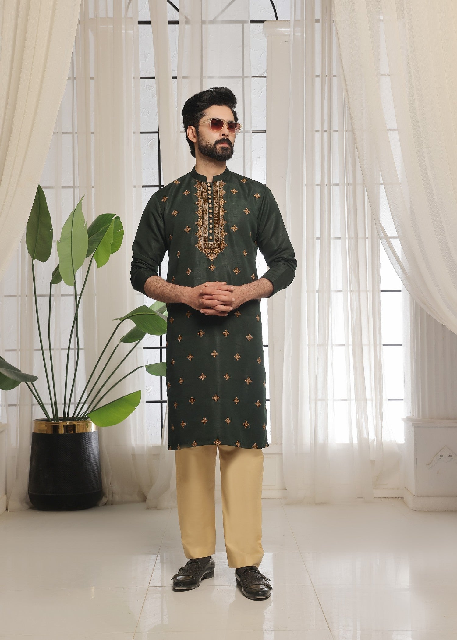 raw silk Kurta Set in Green